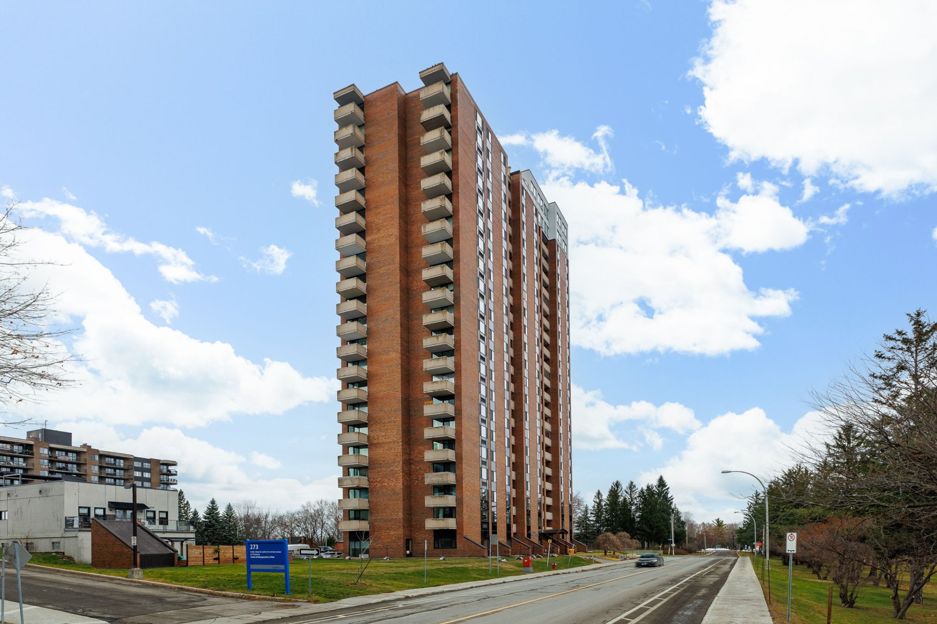 Façade