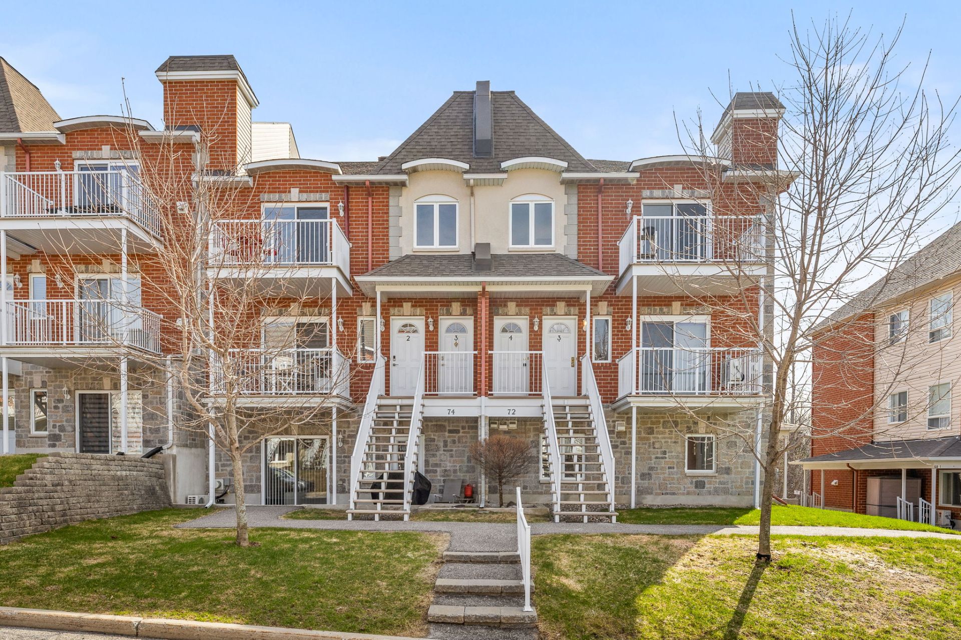 74 Rue de l'Épée 3