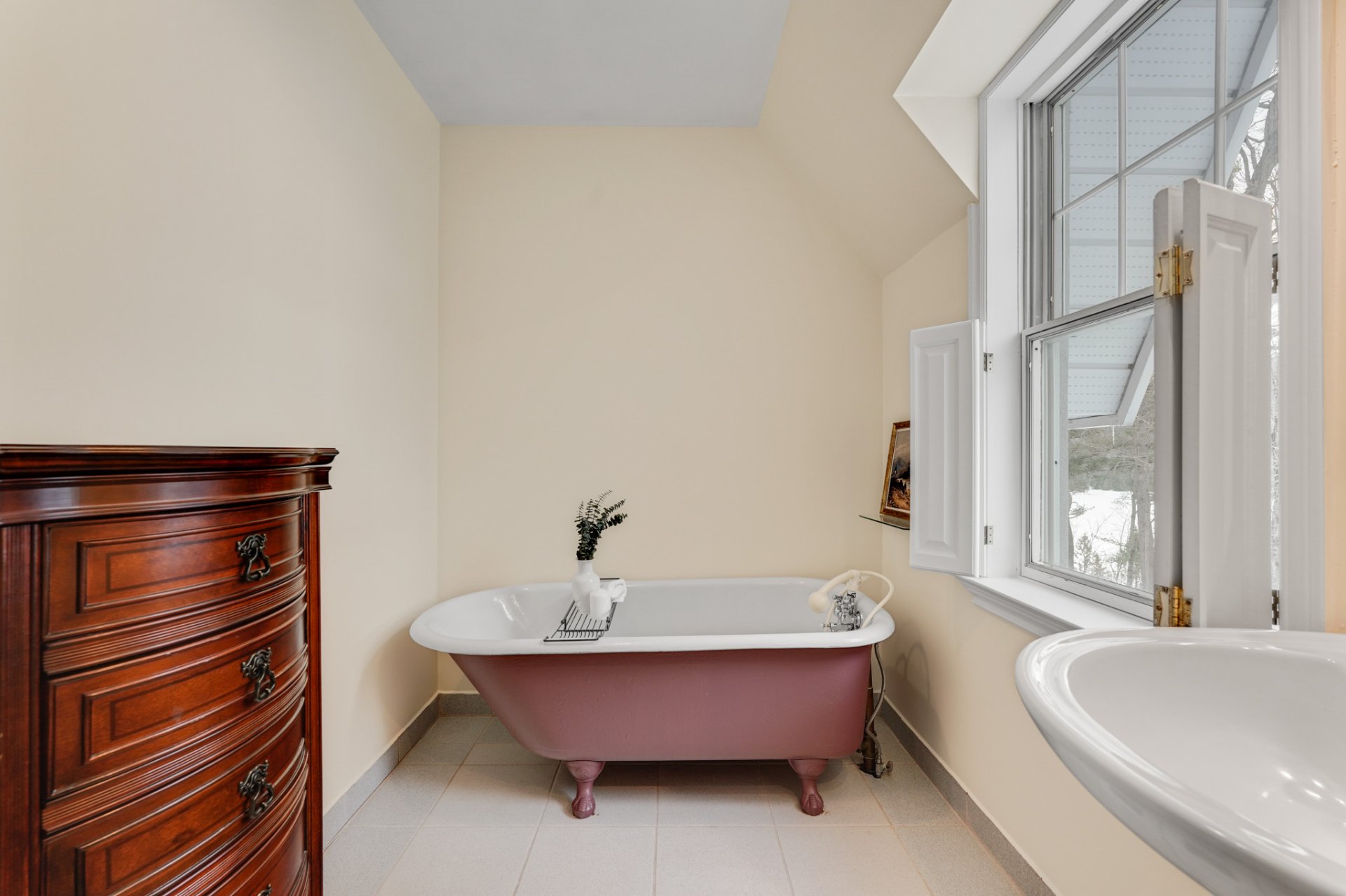 Salle de bains attenante à la CCP