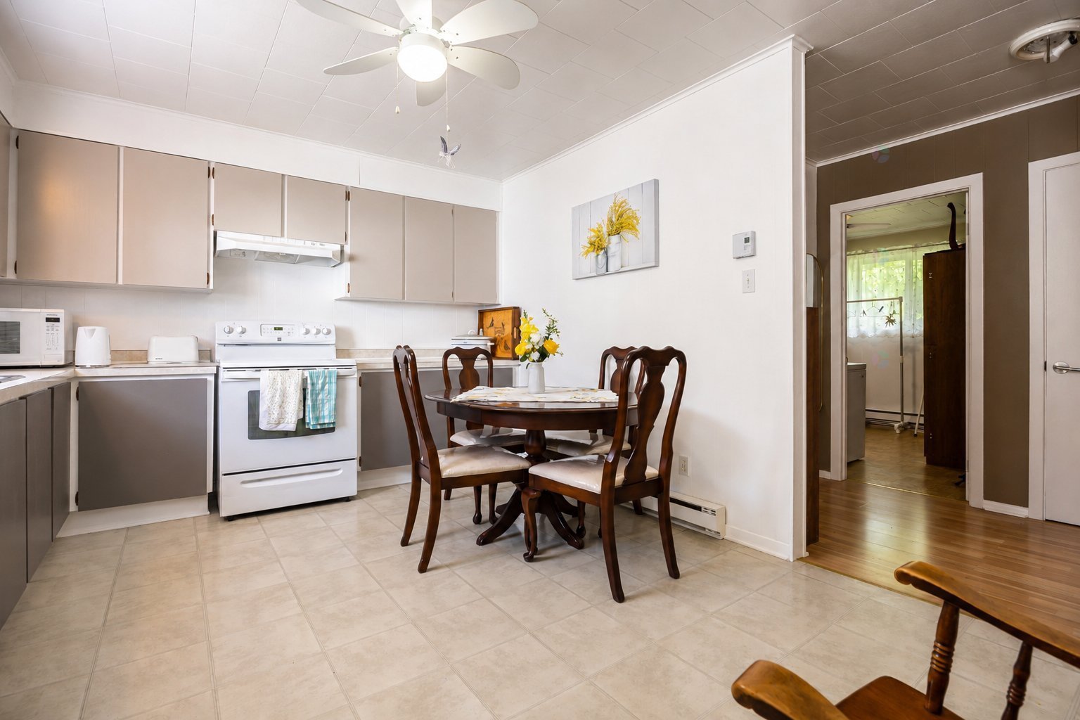 670 Maple Street Apt. A
