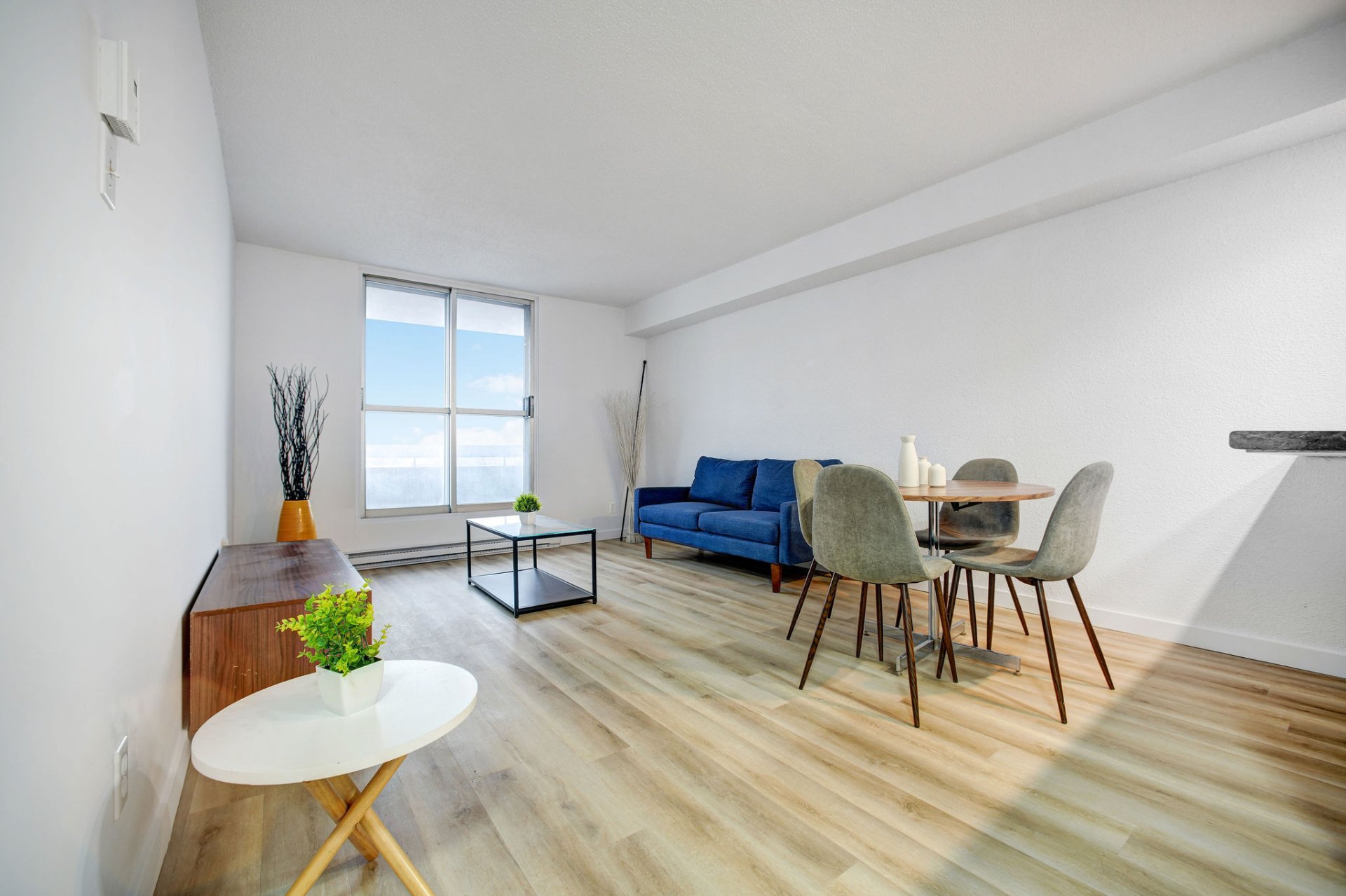 680 Boul. St-Joseph 608