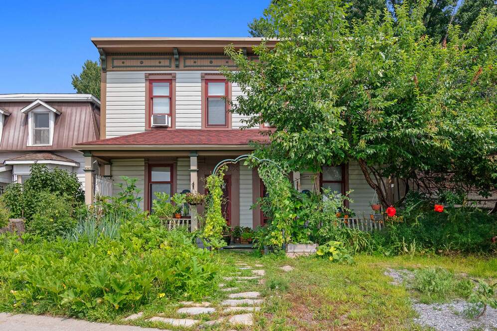 855 Rue Jacques-Cartier 