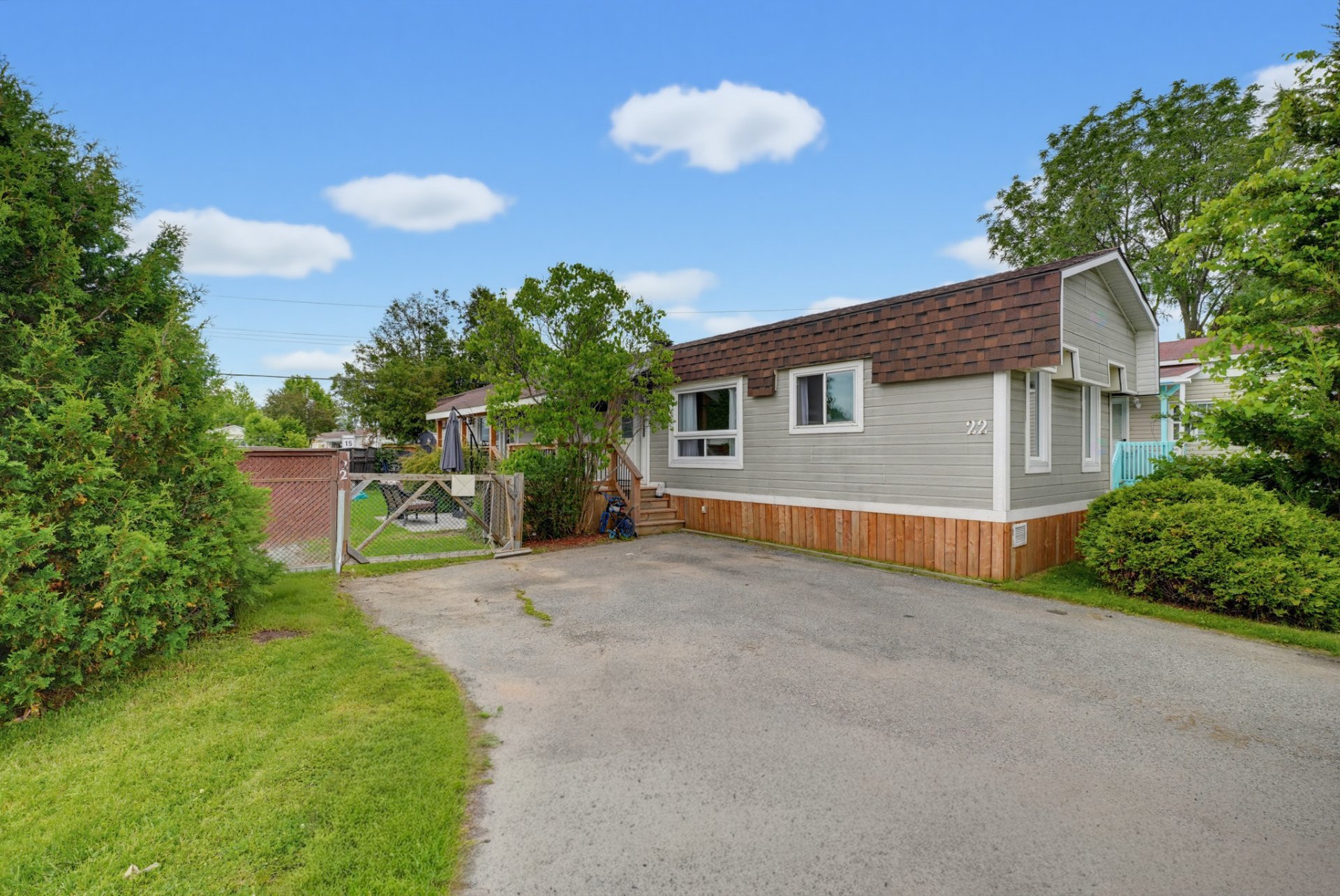 22 4e Avenue O. 