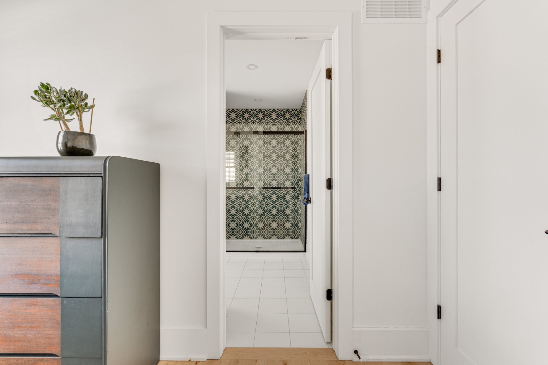 Salle de bains attenante à la CCP