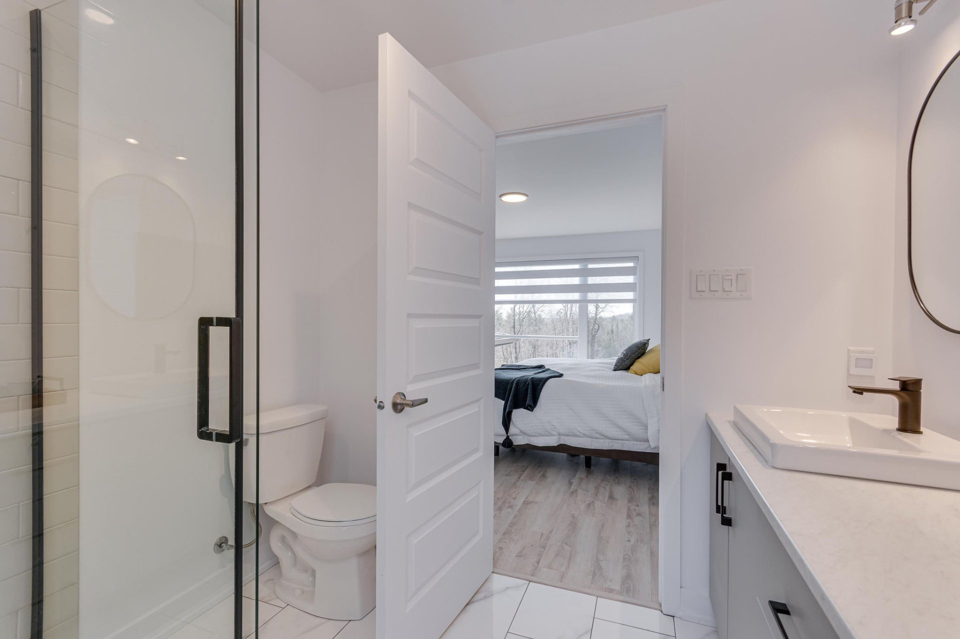 Ensuite bathroom