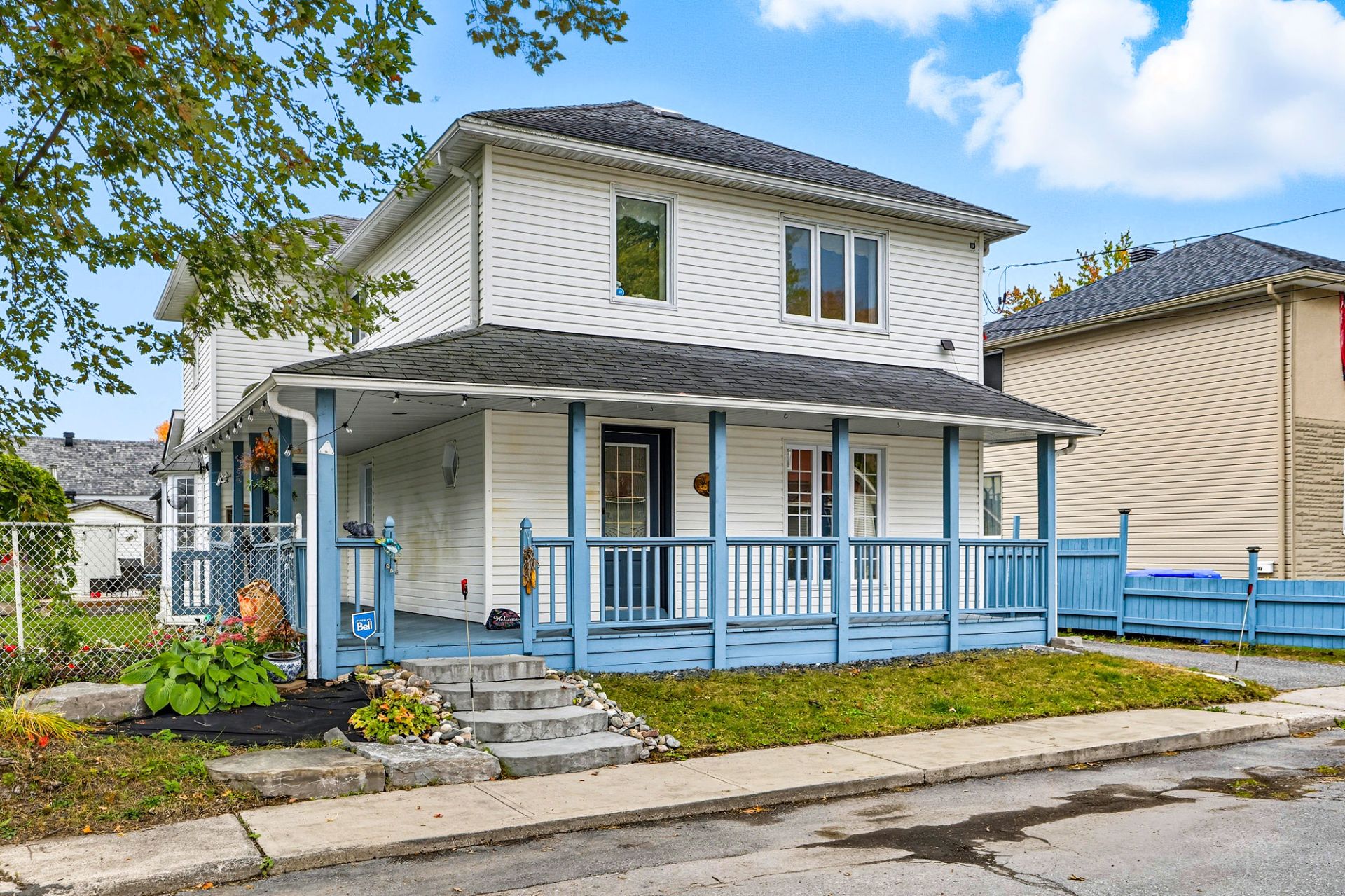 65 Rue St-Denis 