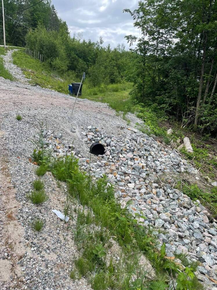 Autre - Nouvelle calvette a l'entrée du terrain