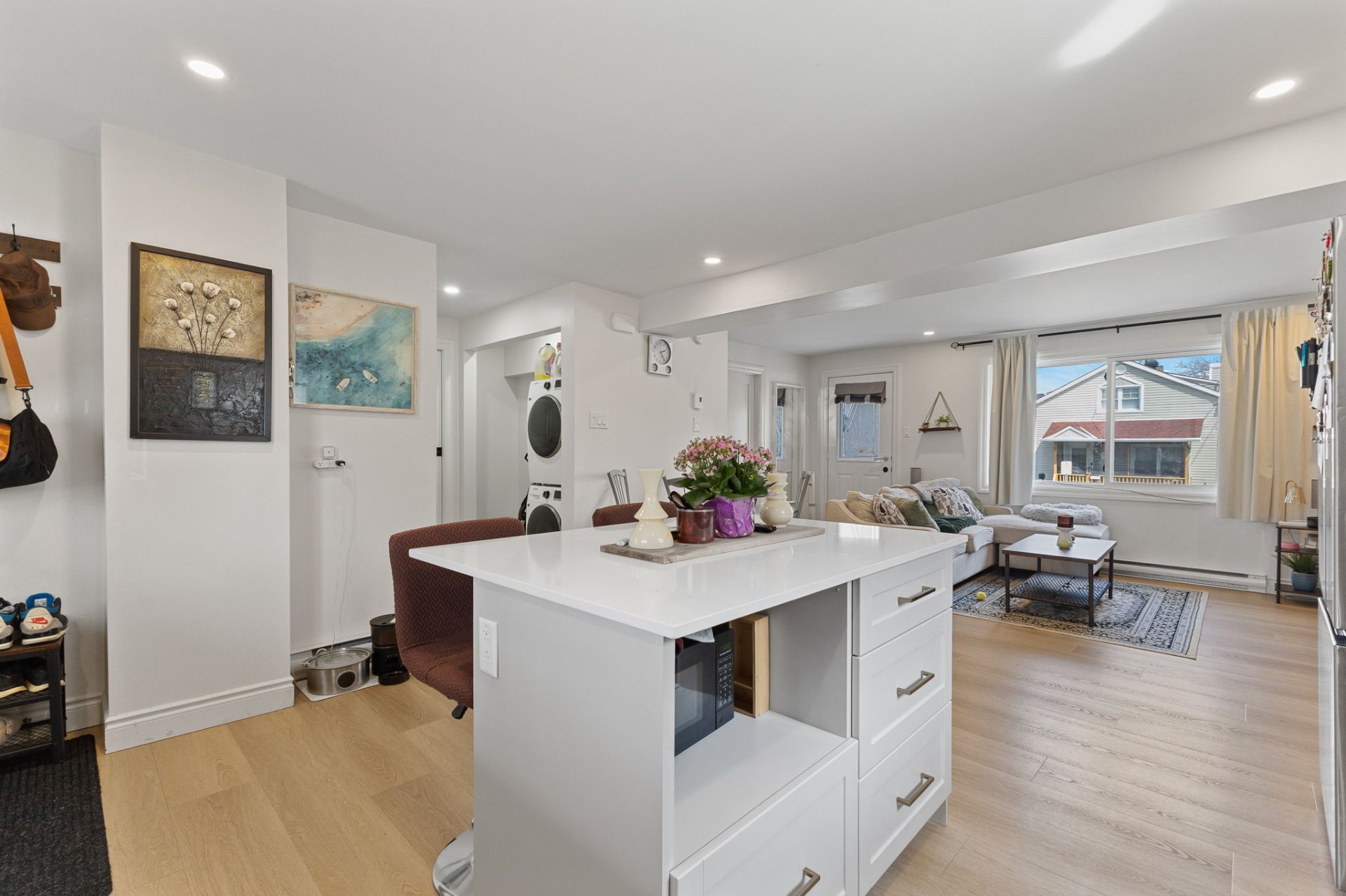 Kitchen - Apartment B