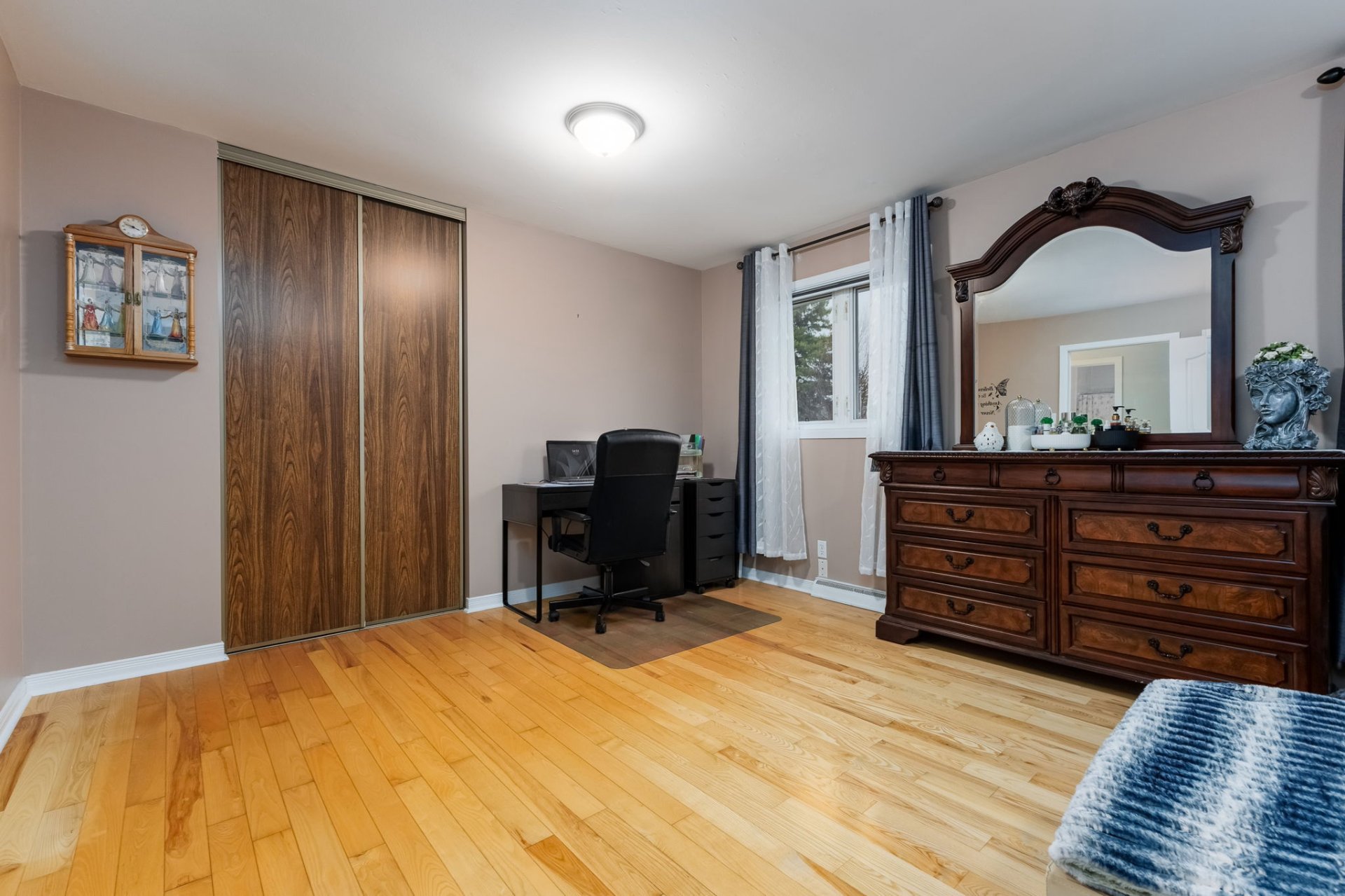 Chambre à coucher principale