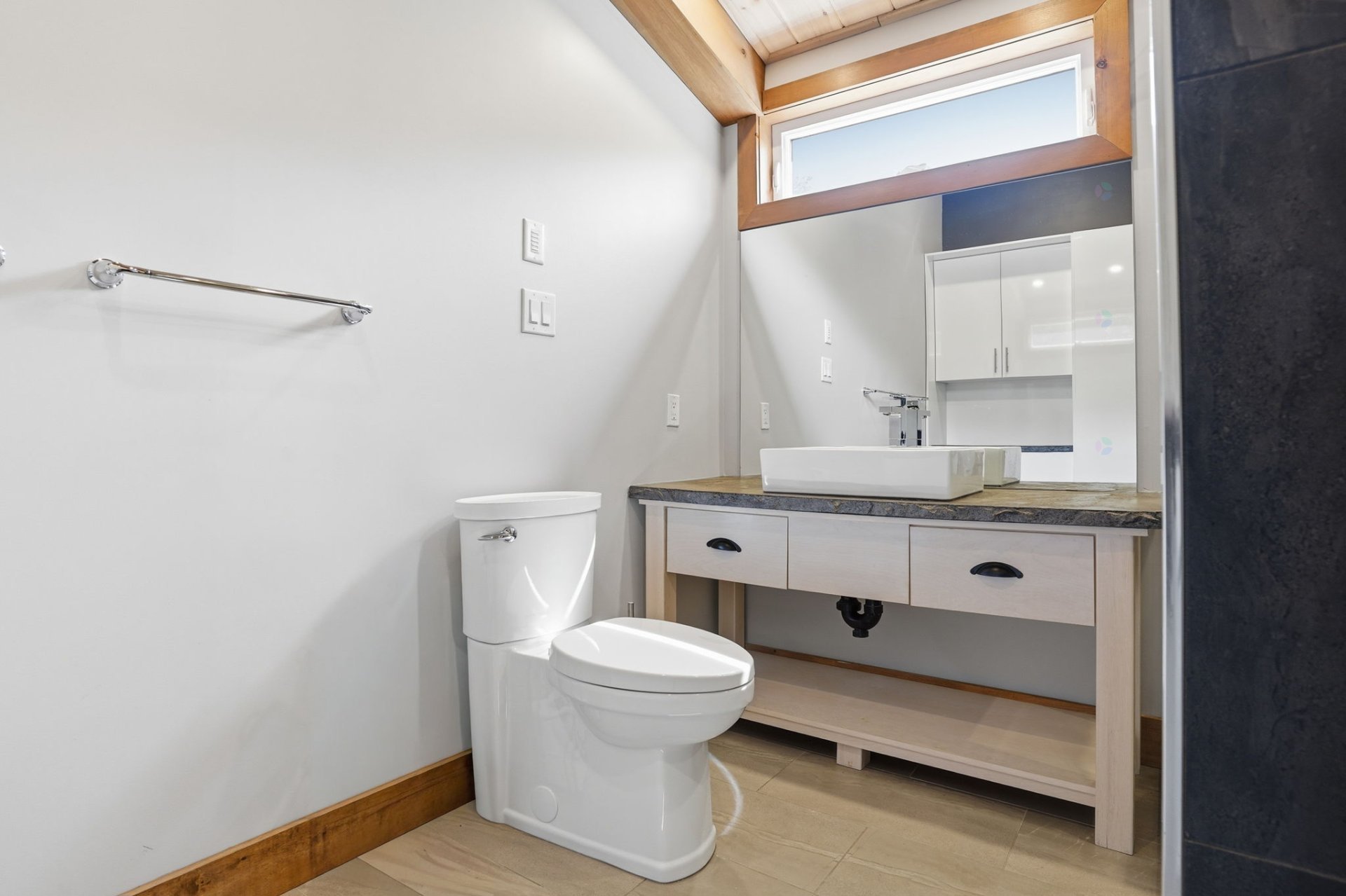 Ensuite bathroom