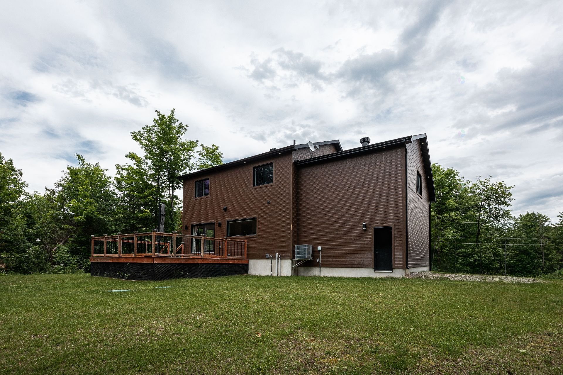 Back facade