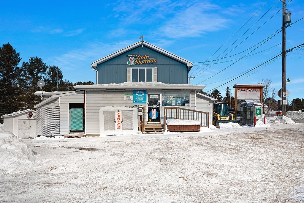 413 Rue Prince-Arthur