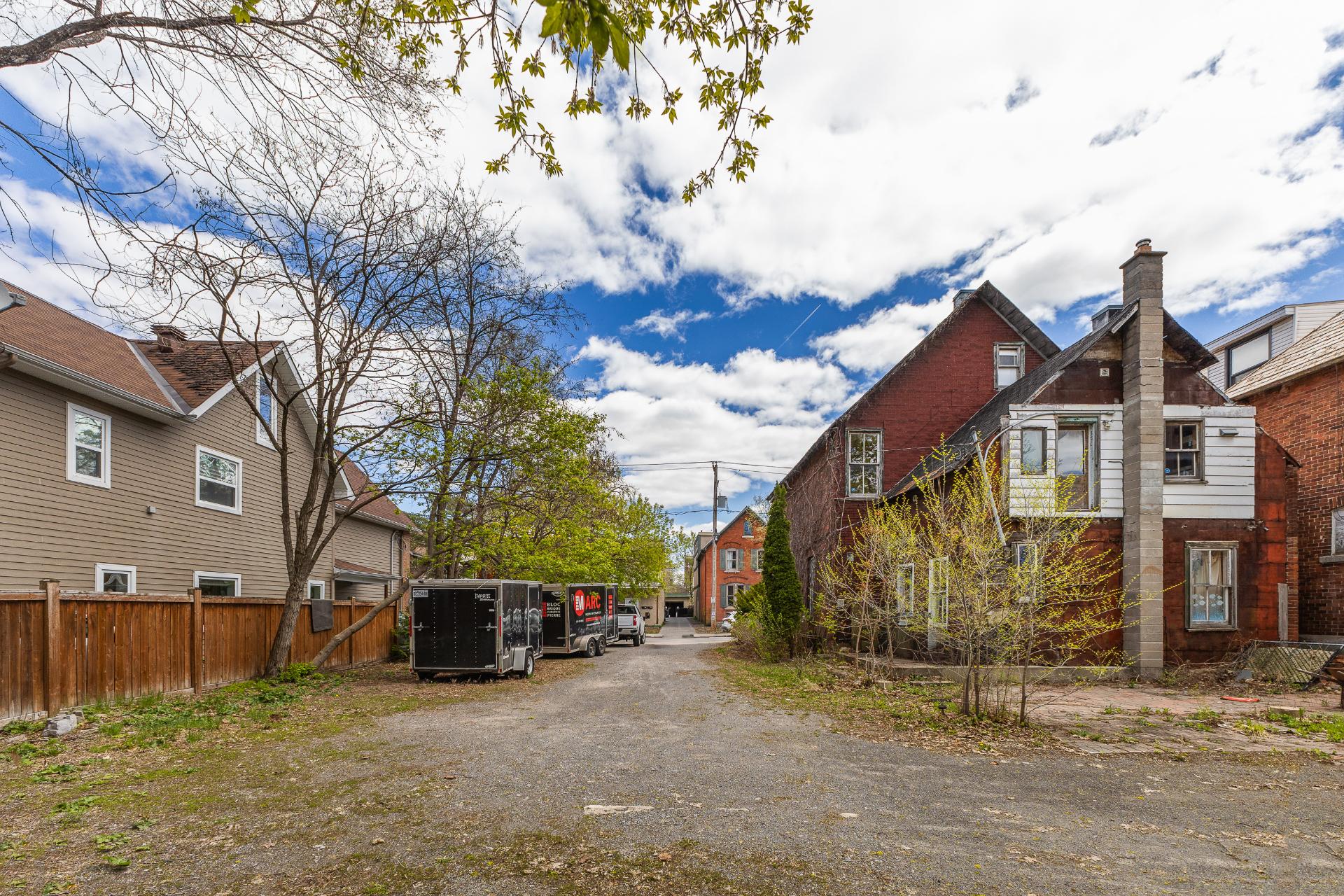 Land/Lot