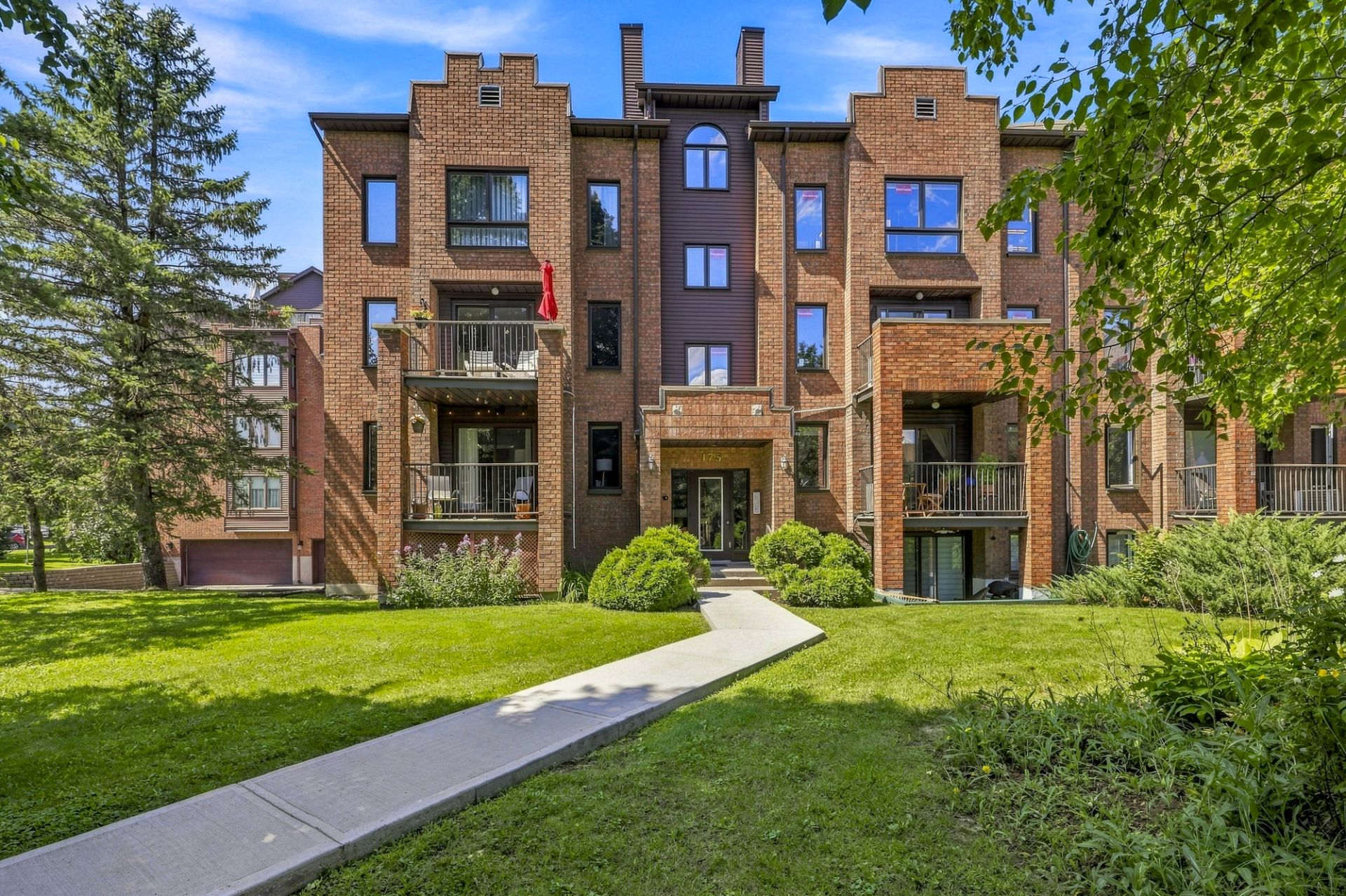 175 Rue de Morency 401