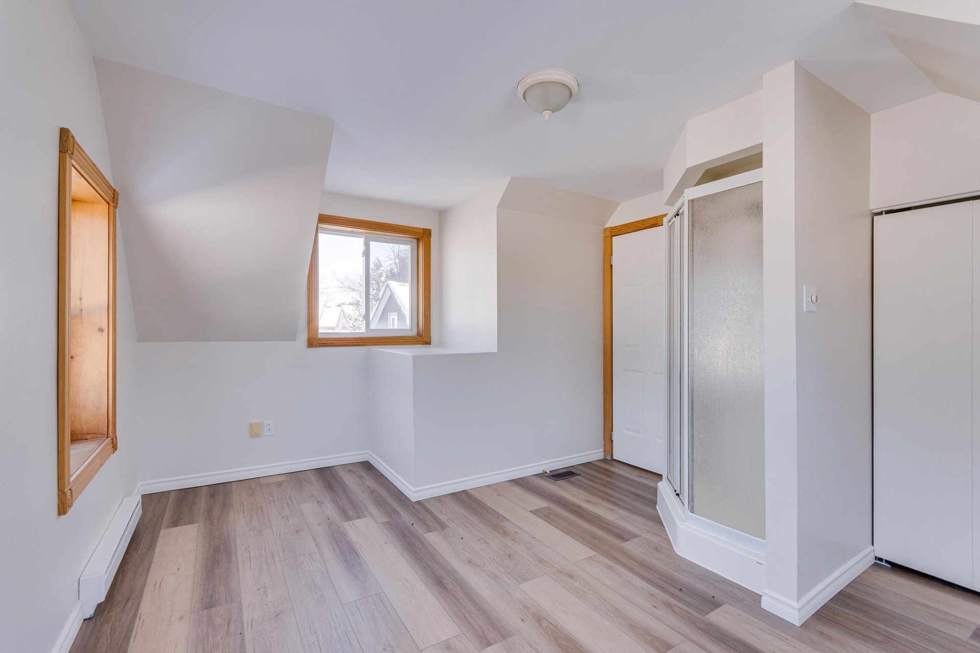 Master bedroom - Primary bedroom