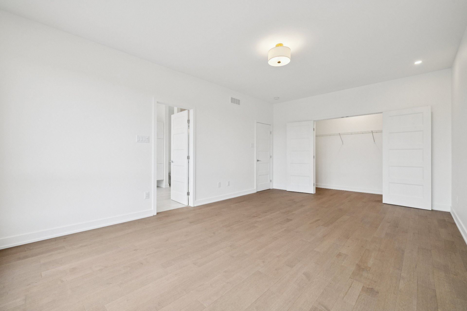 Chambre à coucher principale