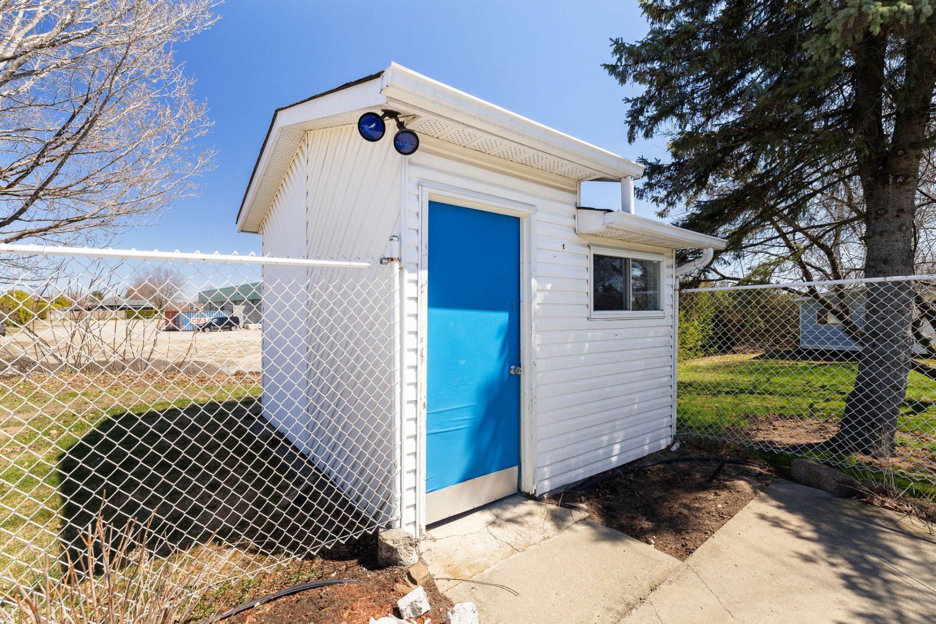 Shed