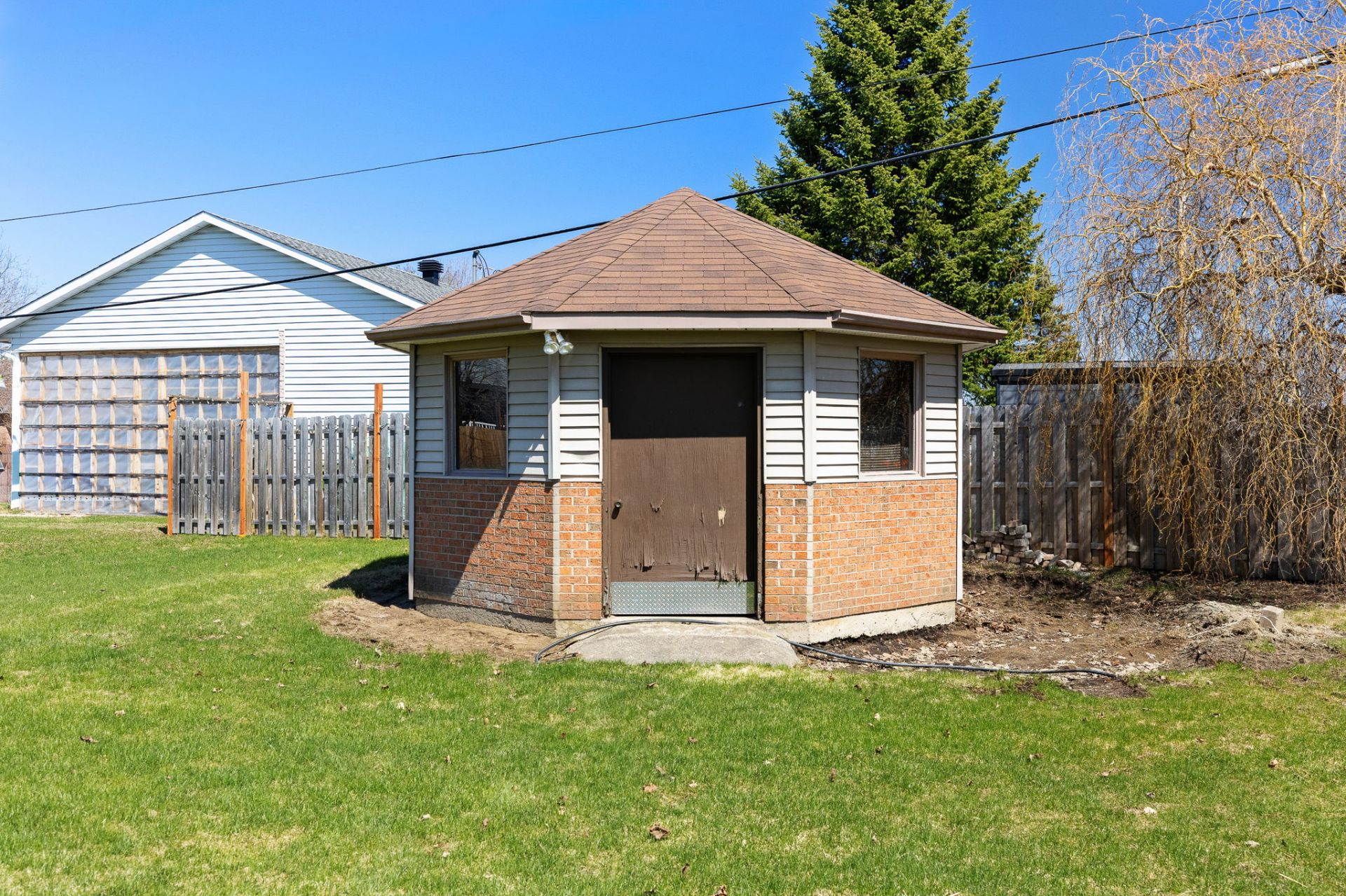 Shed