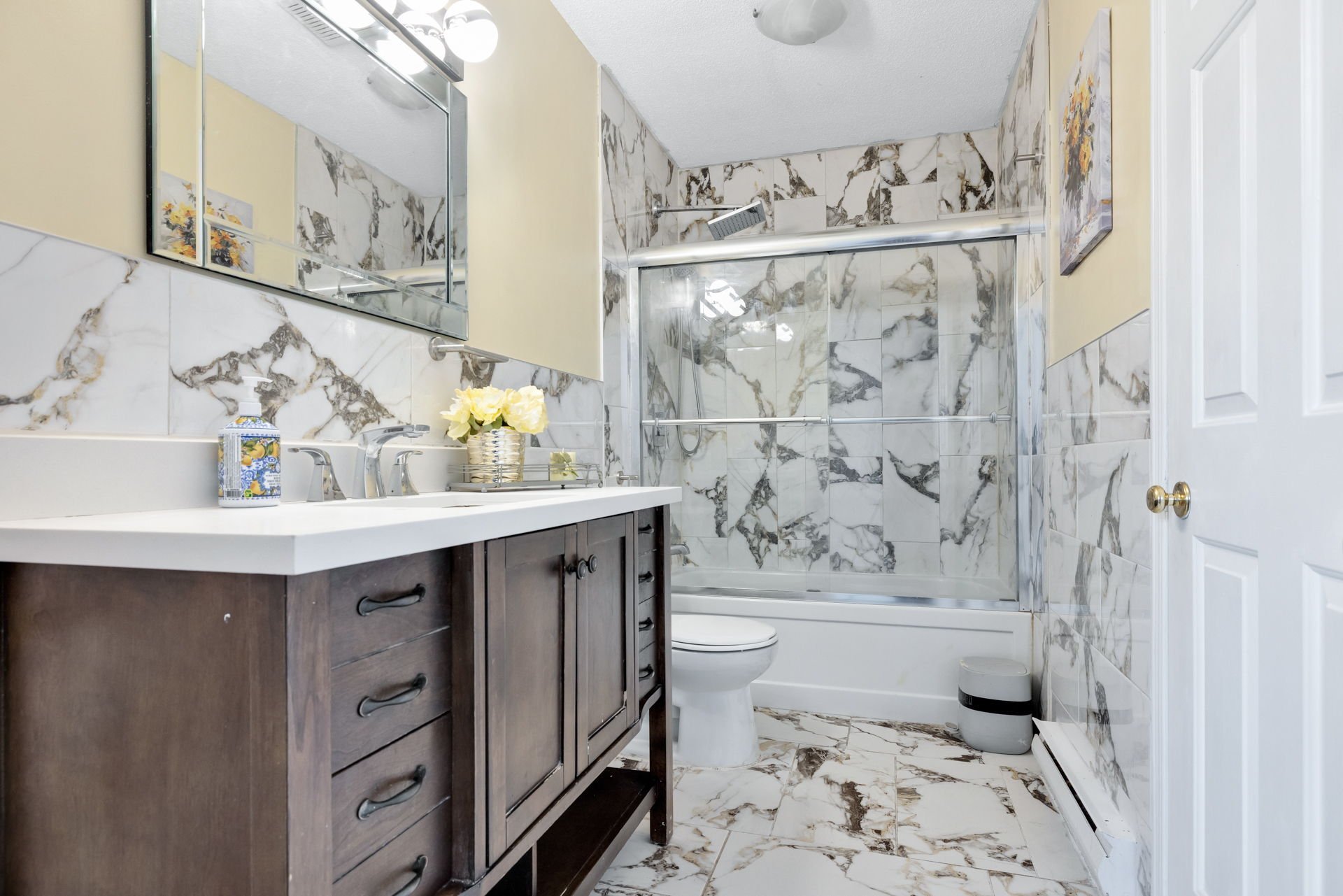 Salle de bains attenante à la CCP