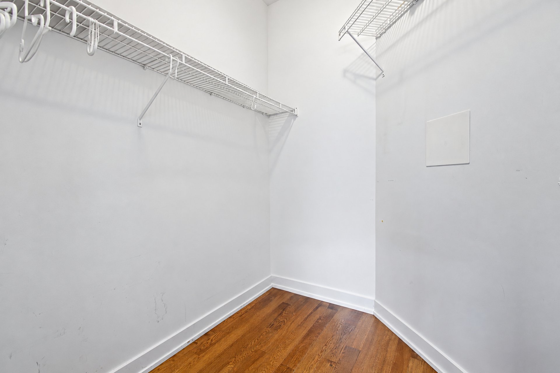 Walk-in closet