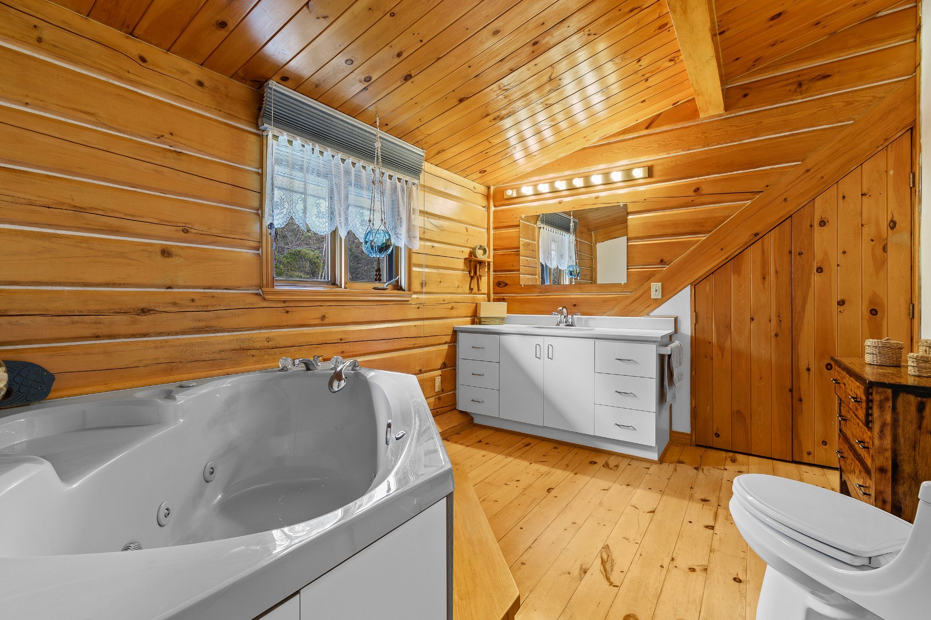 Salle de bains attenante à la CCP