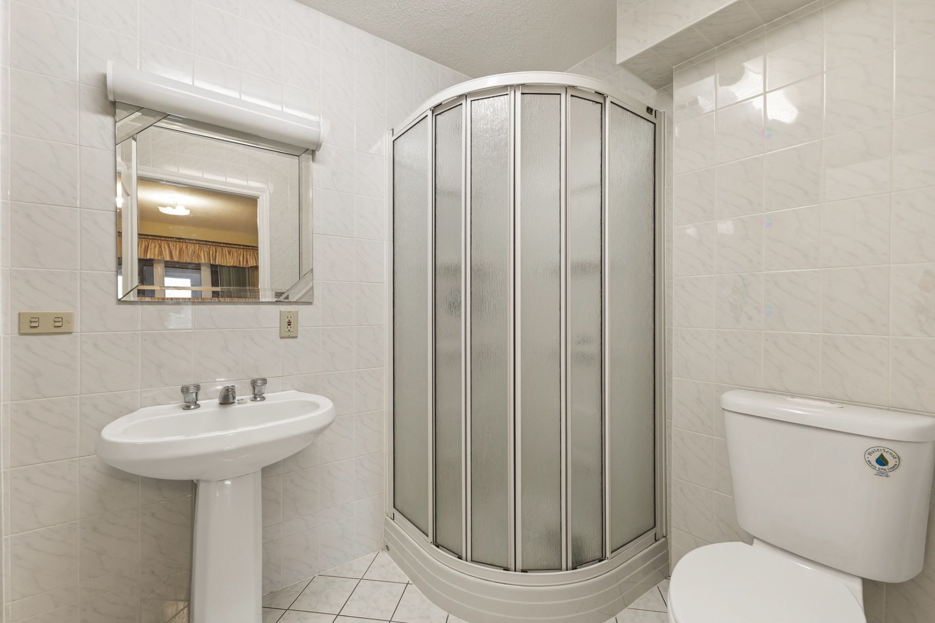 Salle de bains attenante à la CCP