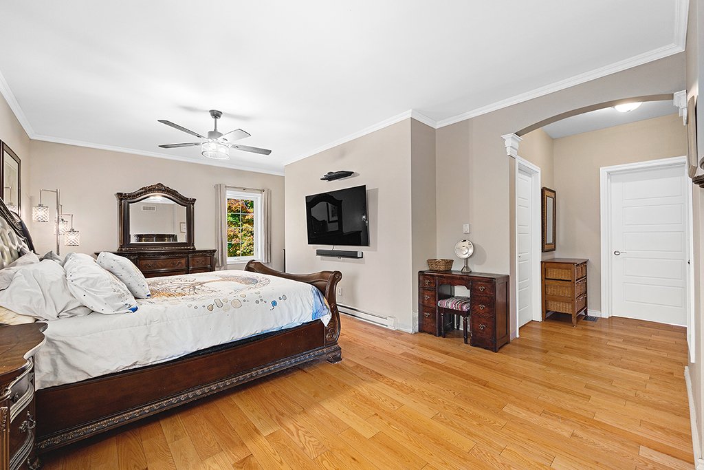 Primary bedroom