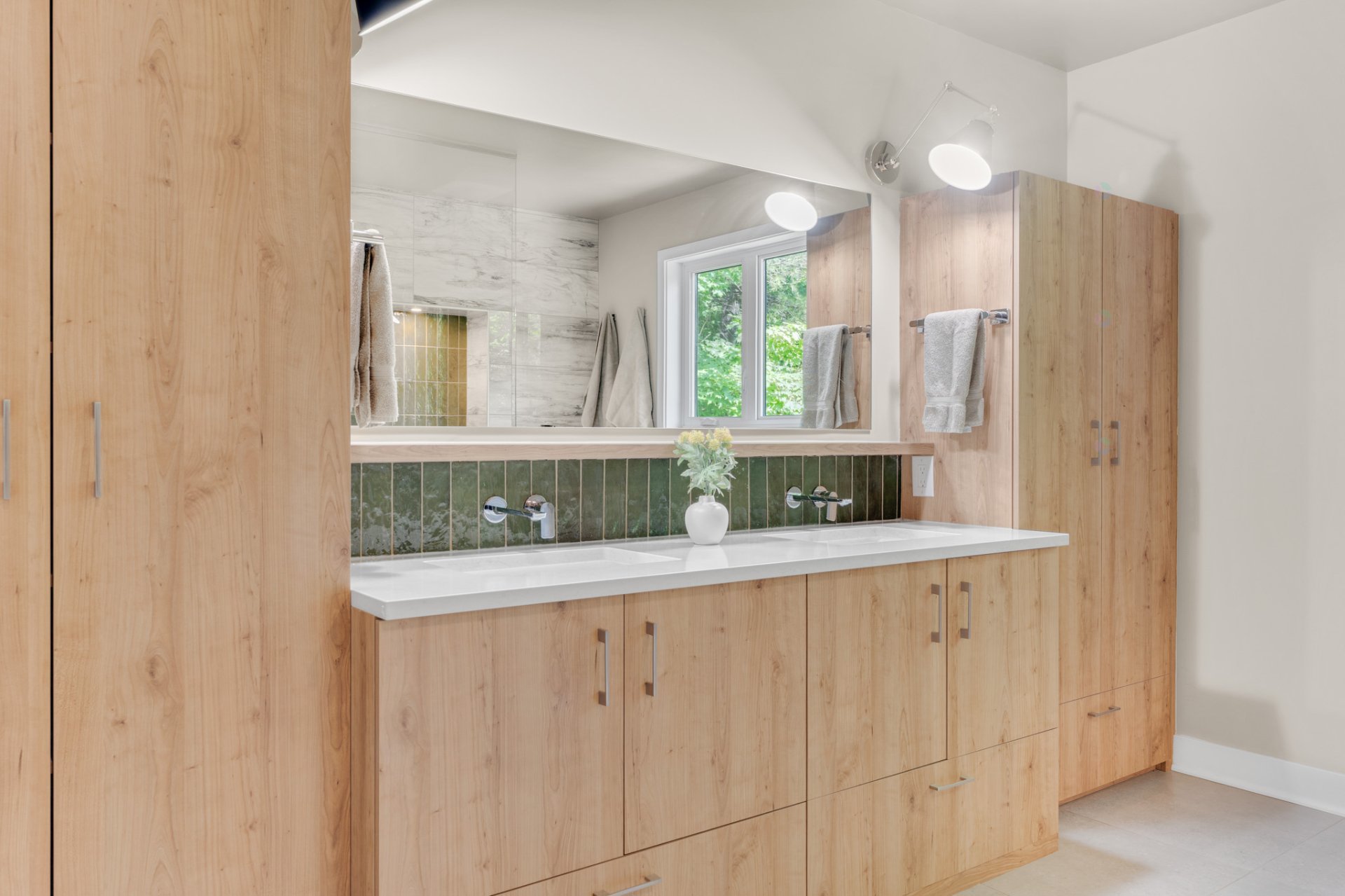 Ensuite bathroom