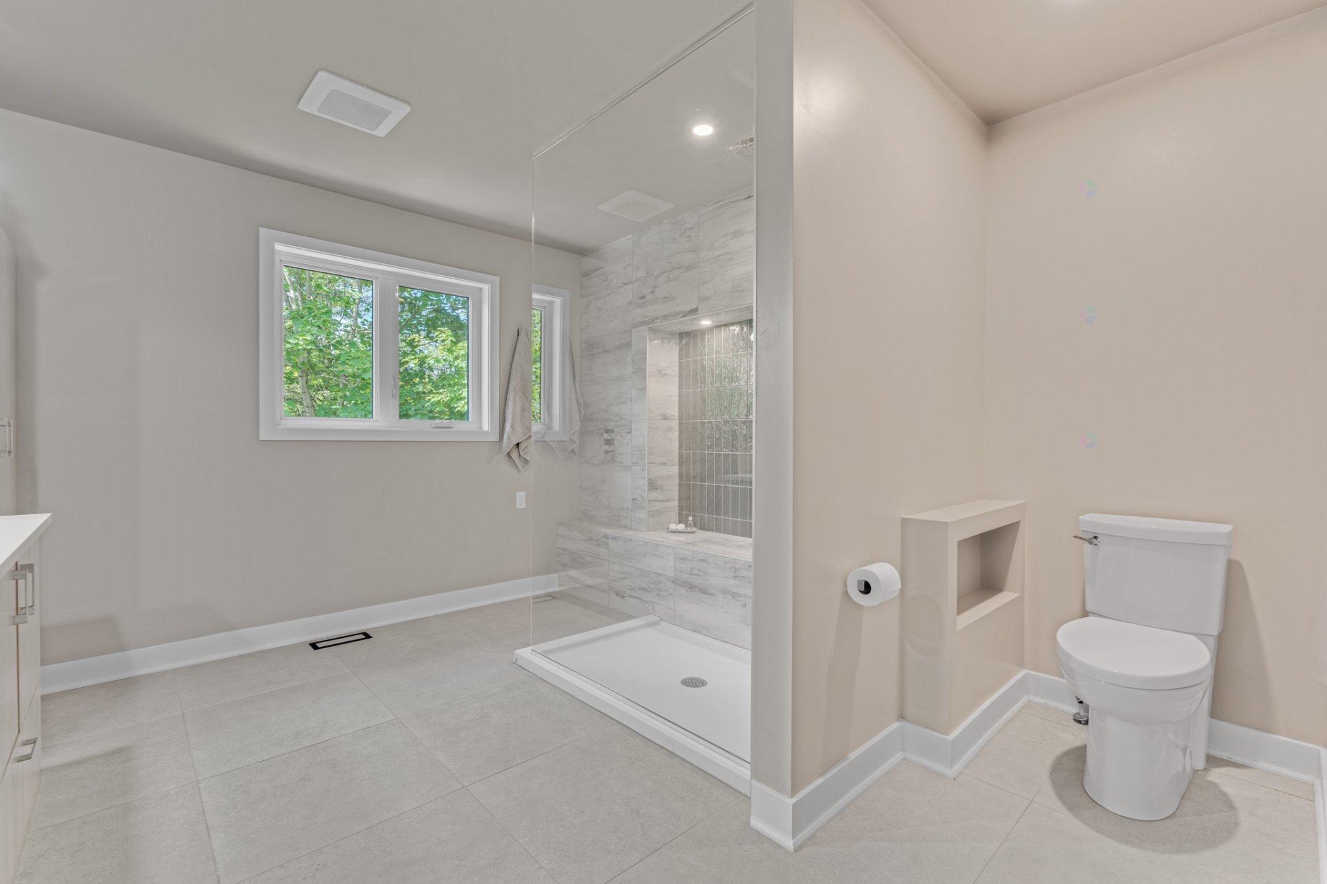 Ensuite bathroom
