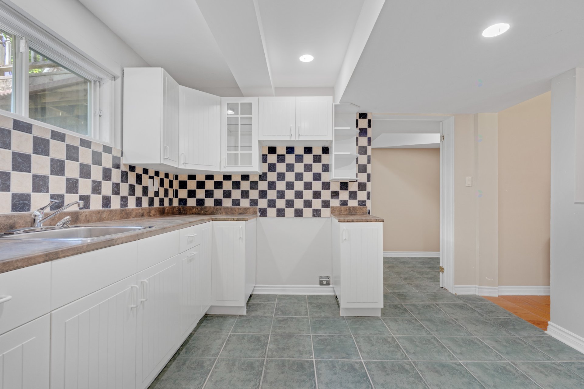 Kitchenette