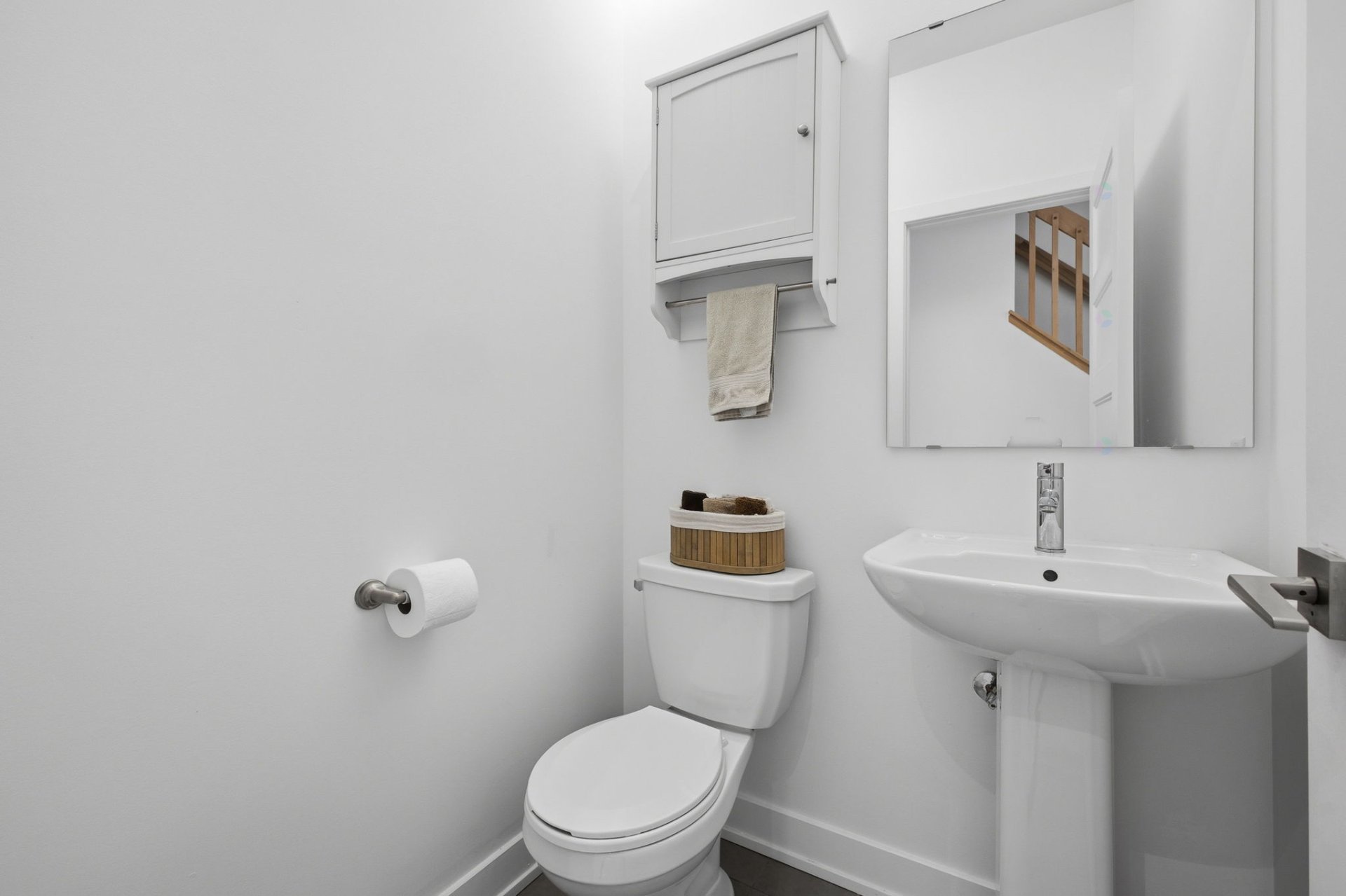 Powder room