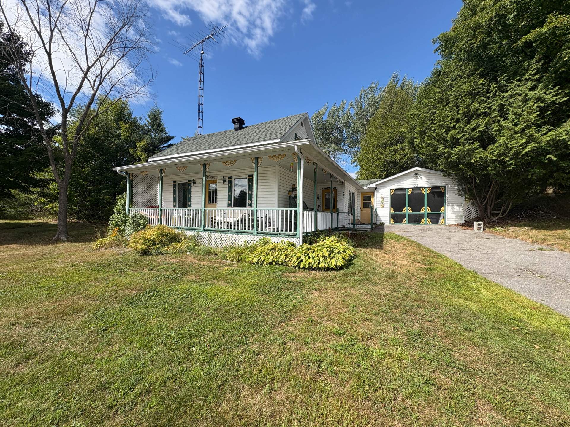 22 Rue St-André 