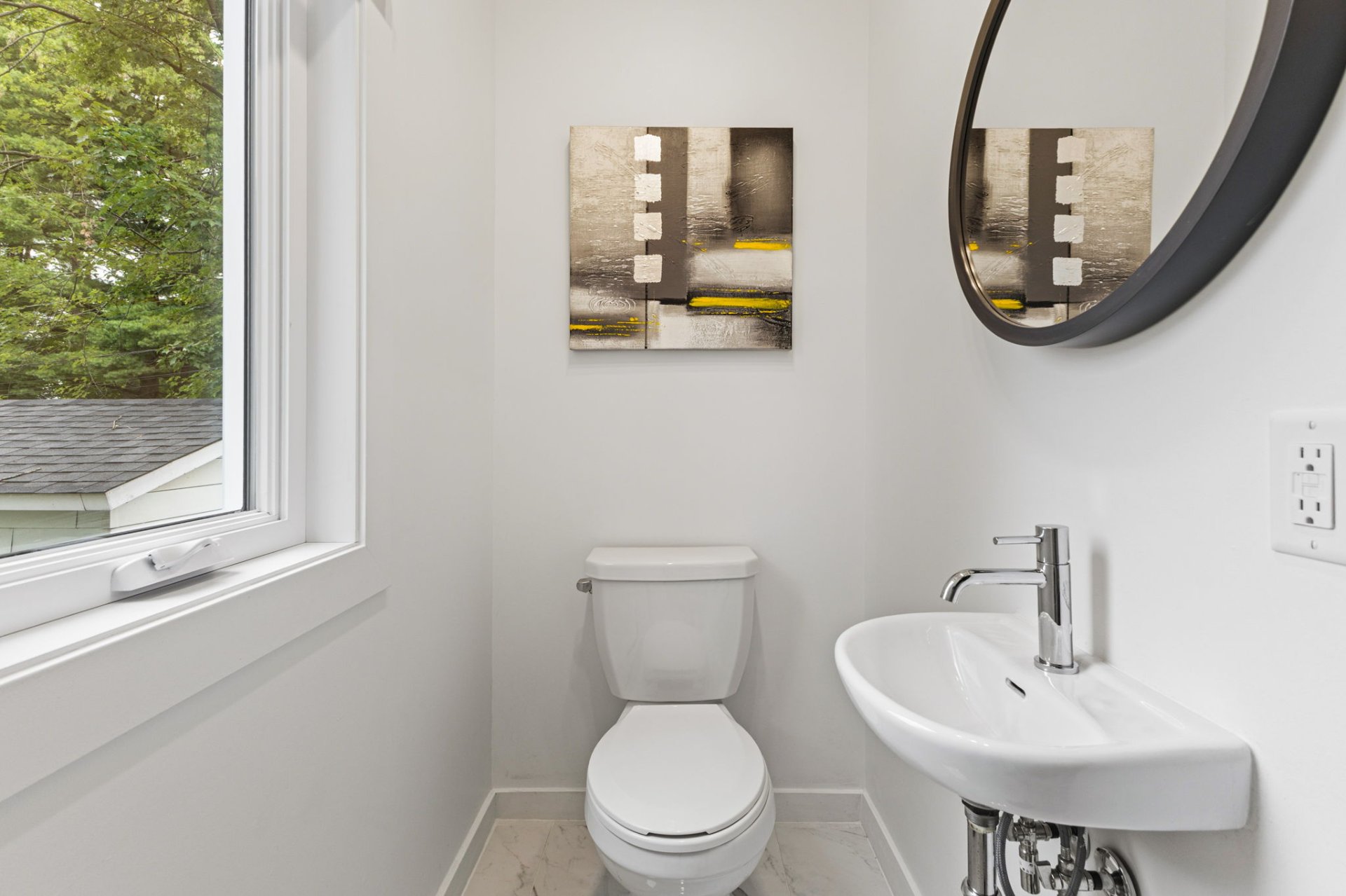 Powder room