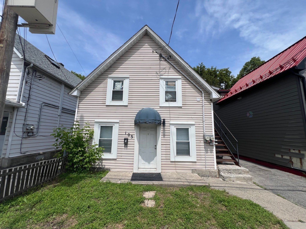 103 Rue Garneau 