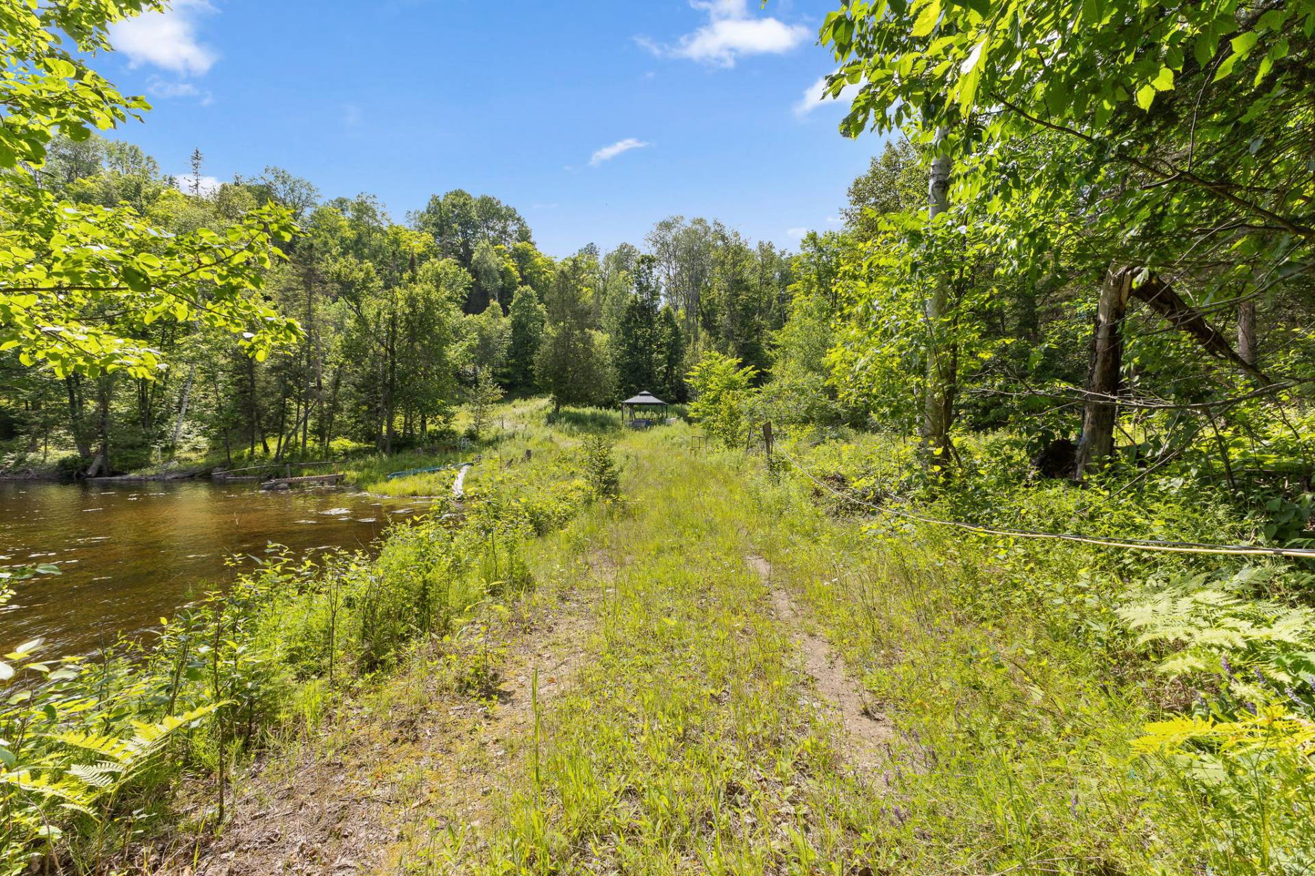 Land/Lot