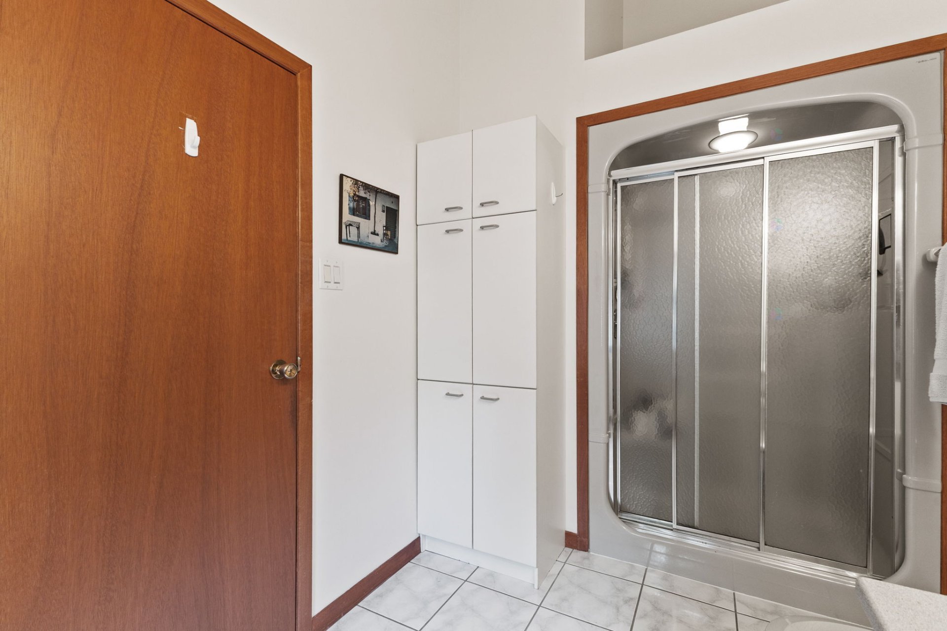 Ensuite bathroom