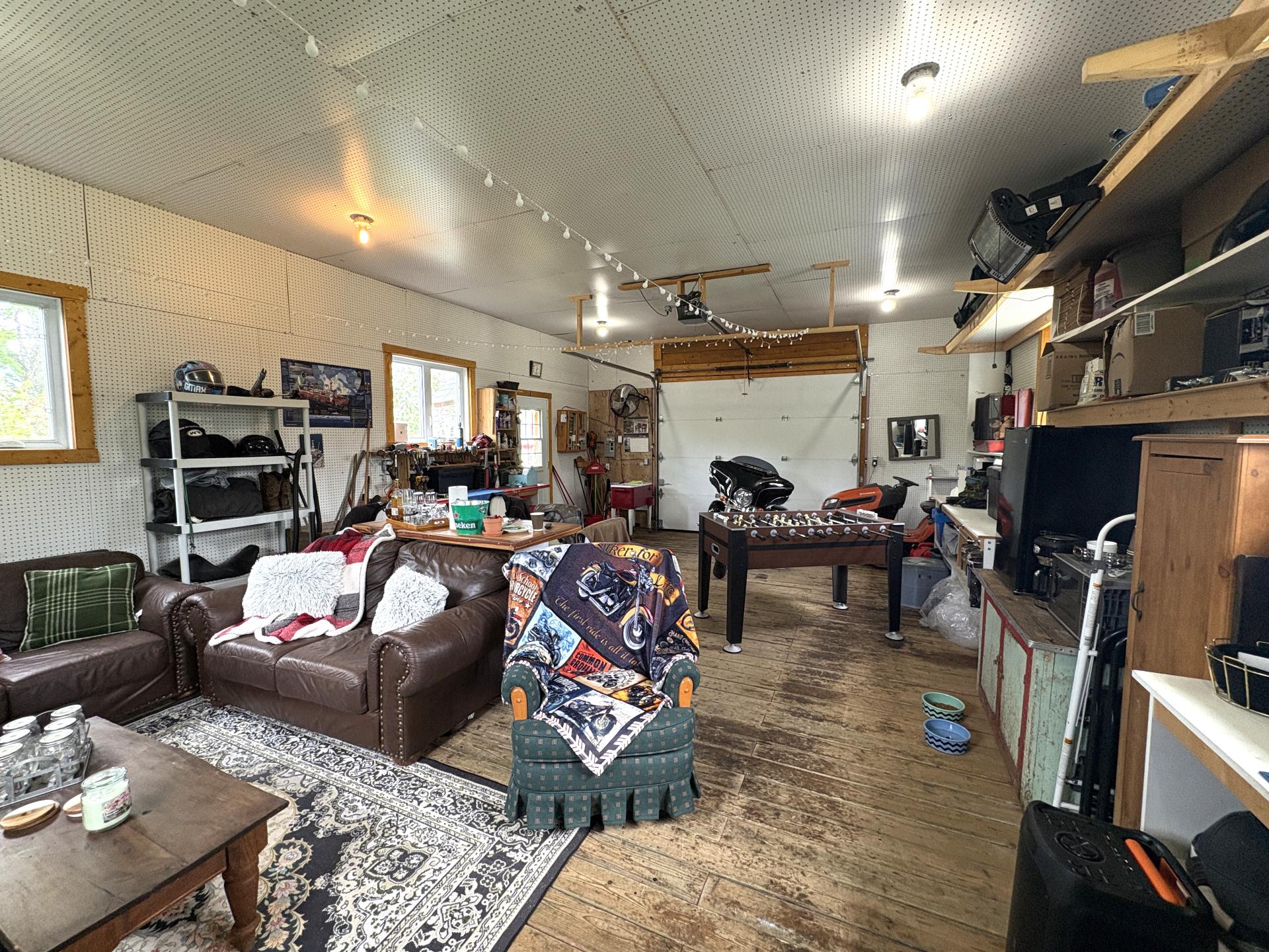 Garage