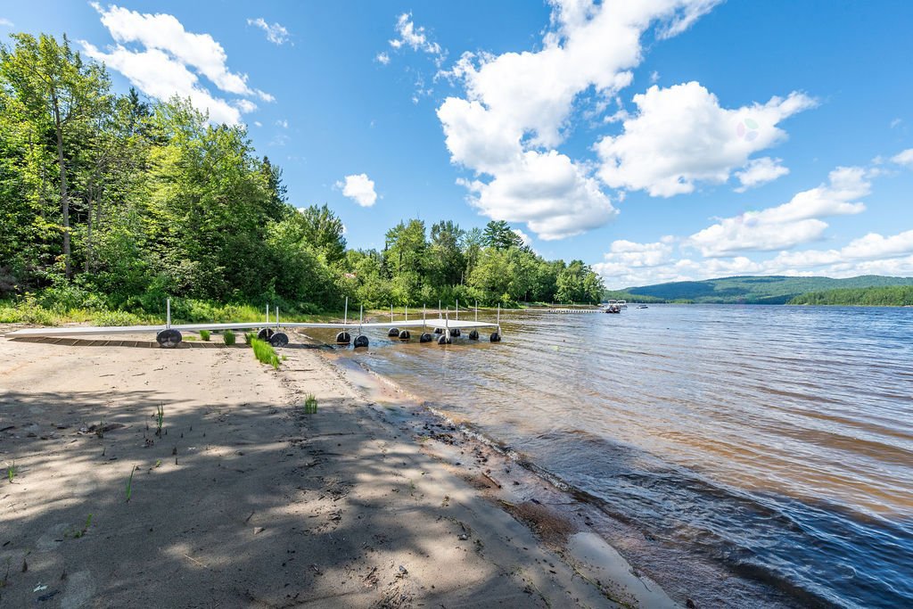 Access to a body of water