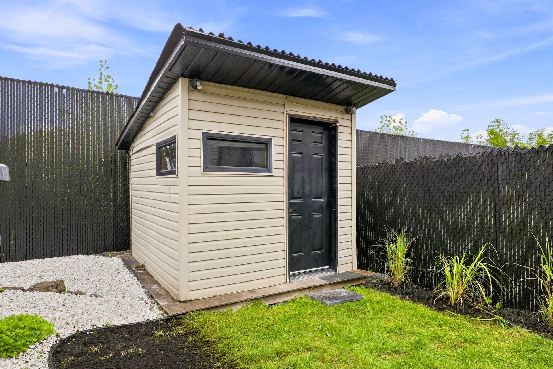 Shed