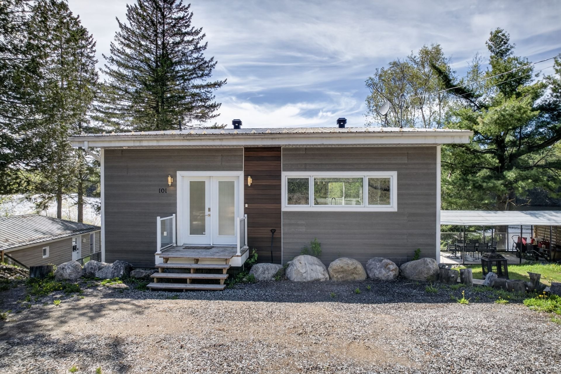 Façade