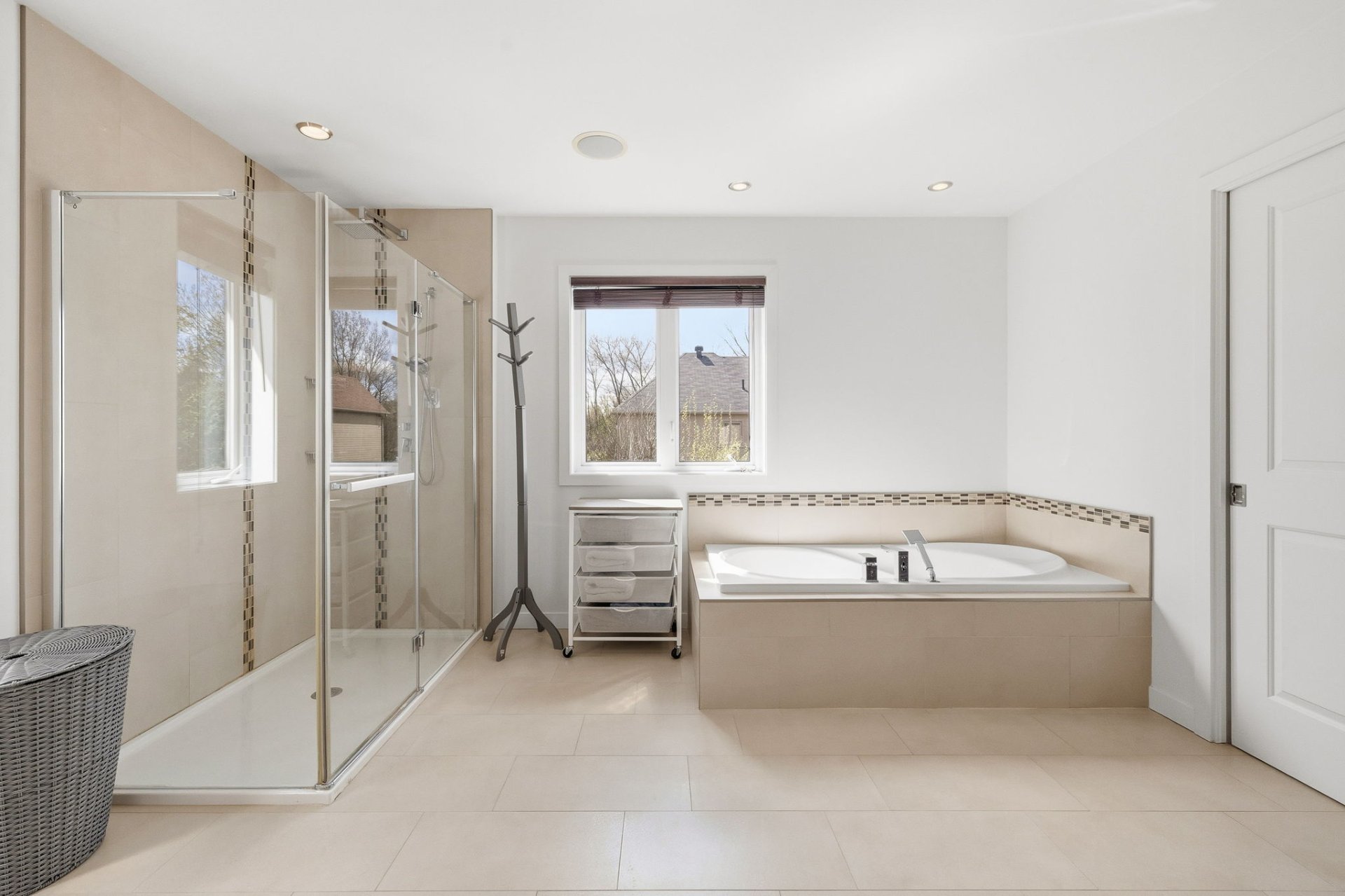 Salle de bains attenante à la CCP
