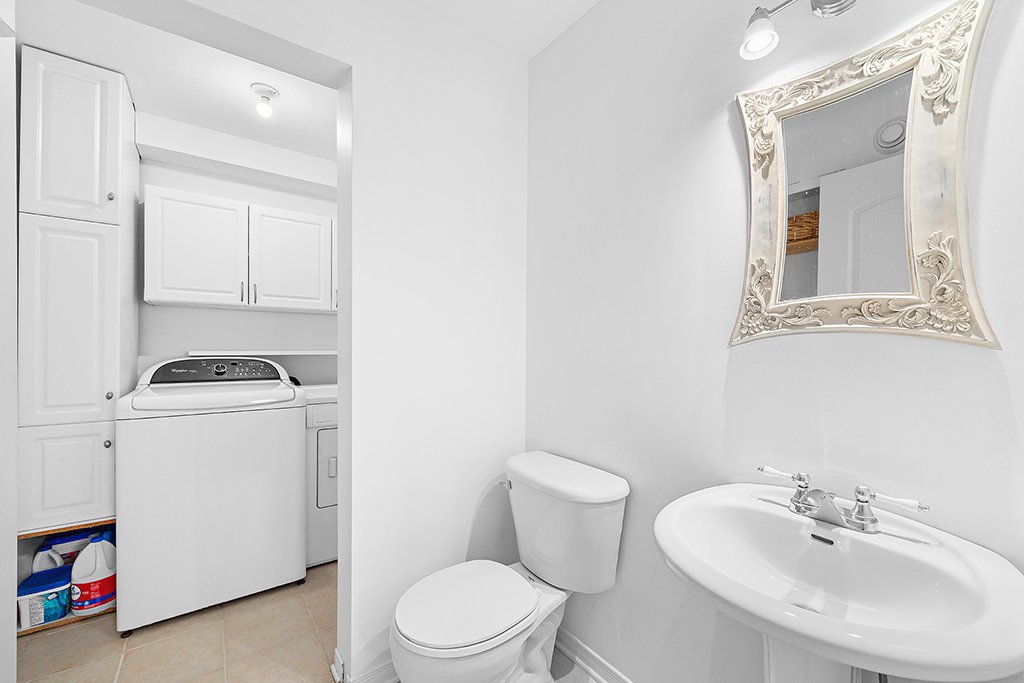 Powder room