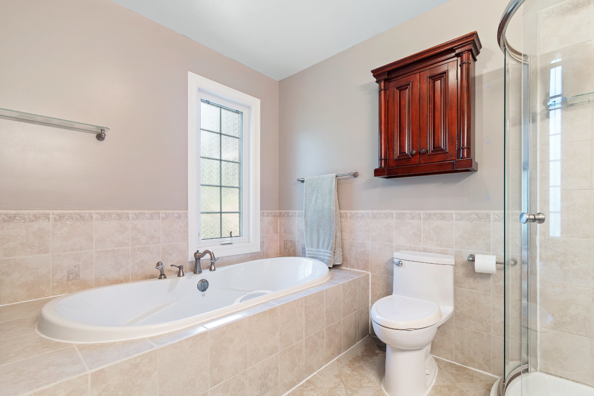 Ensuite bathroom