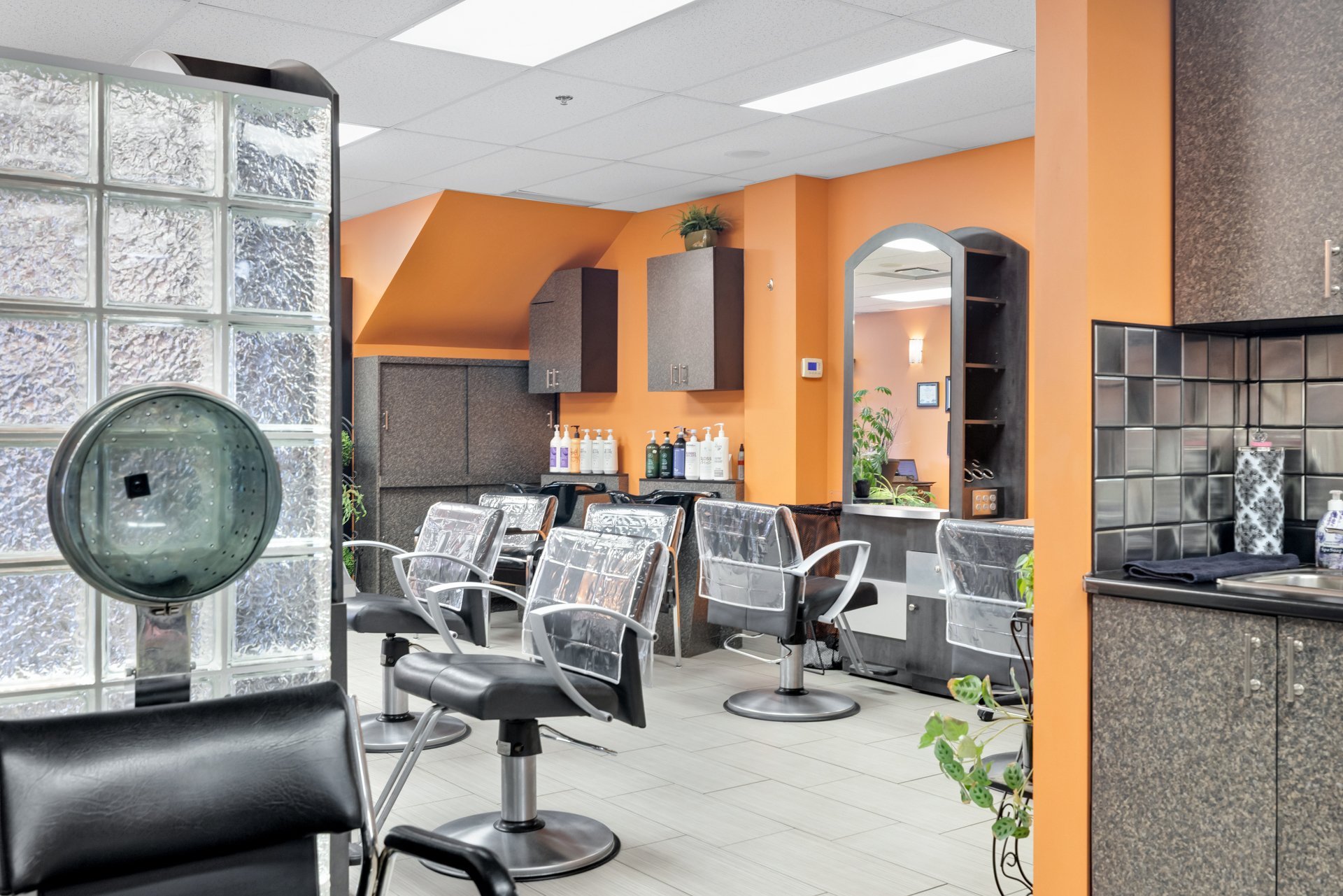Salon