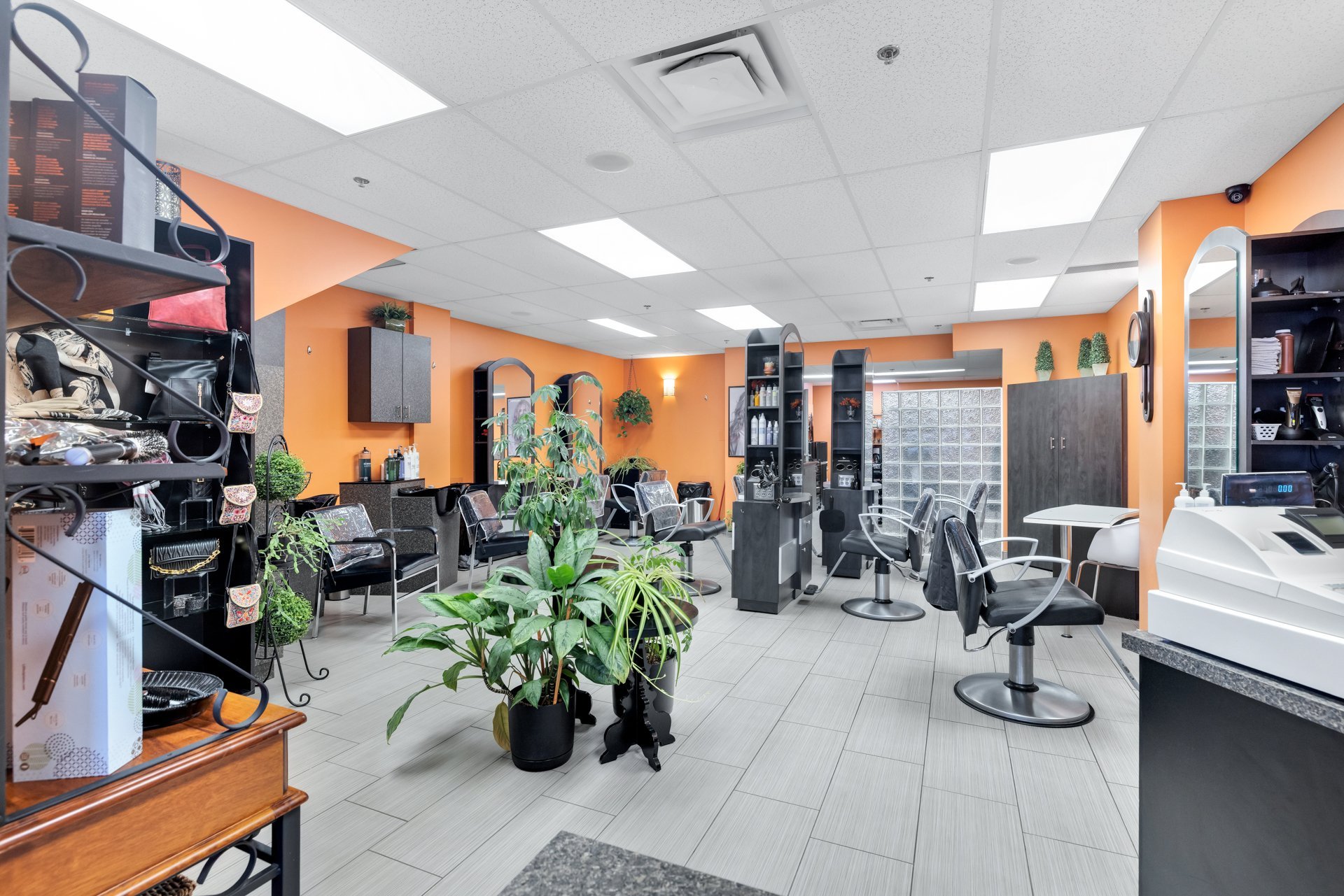 Salon