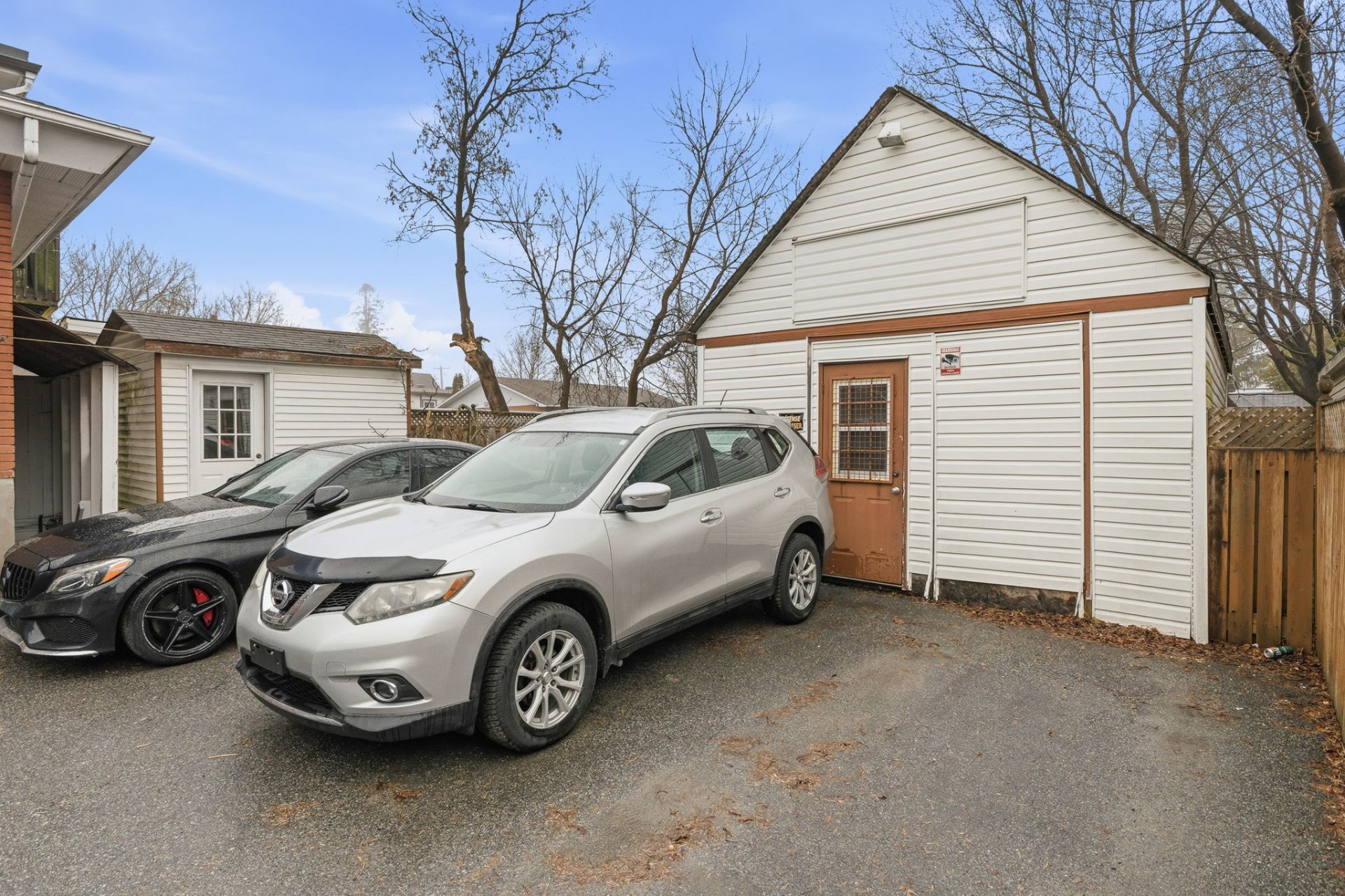 Garage