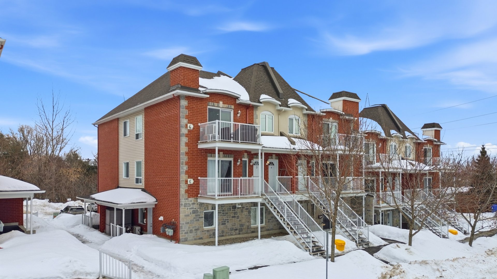 68 Rue De L'Épée 4