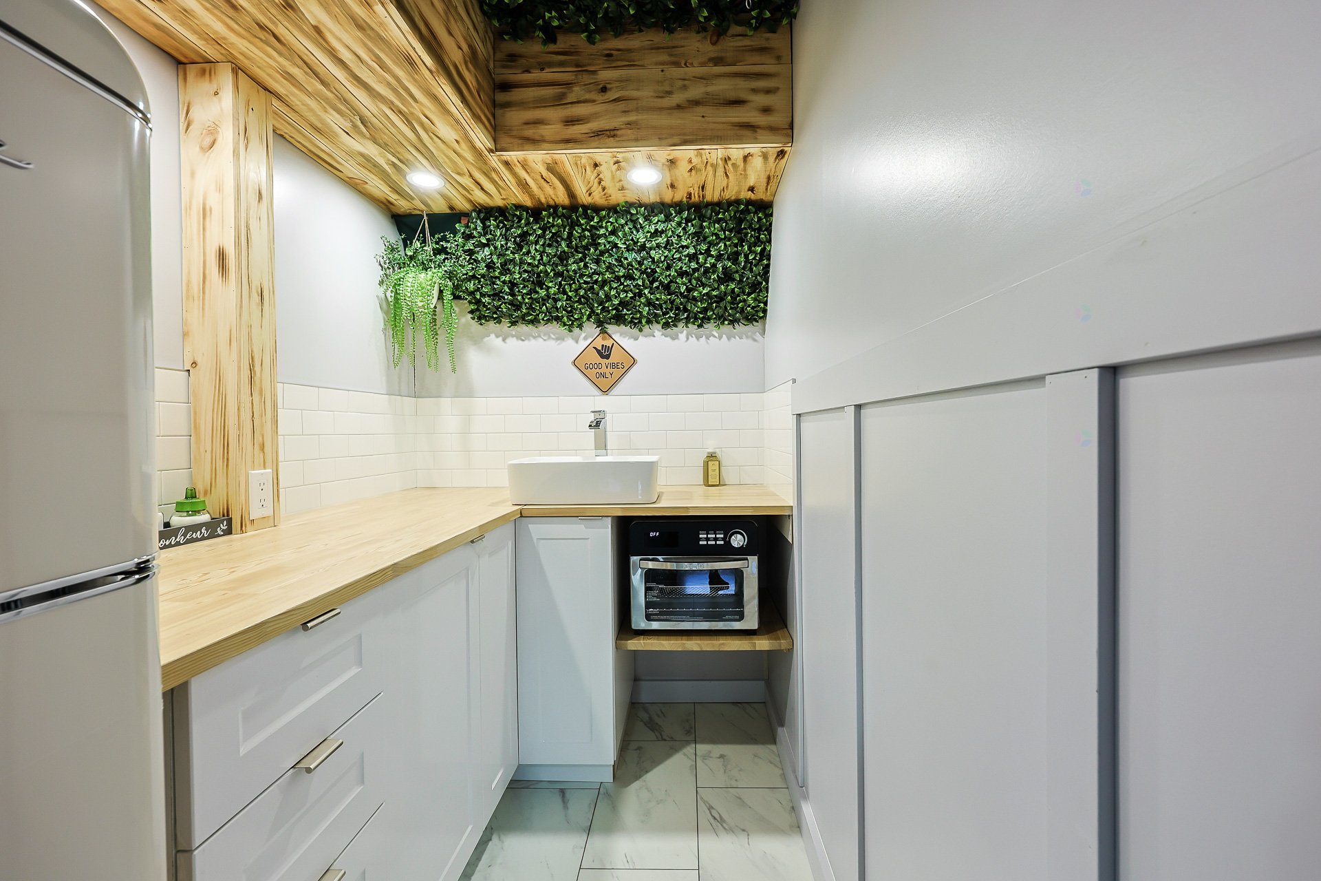 Kitchenette