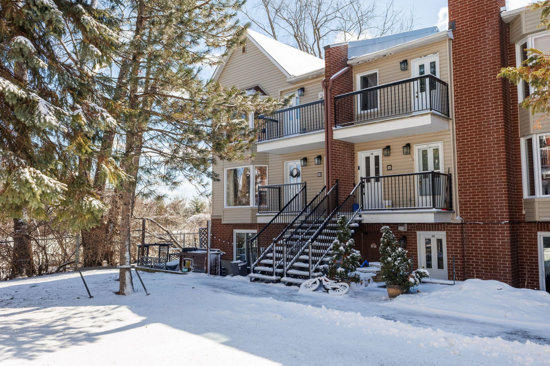 155 Av. des Jonquilles 71