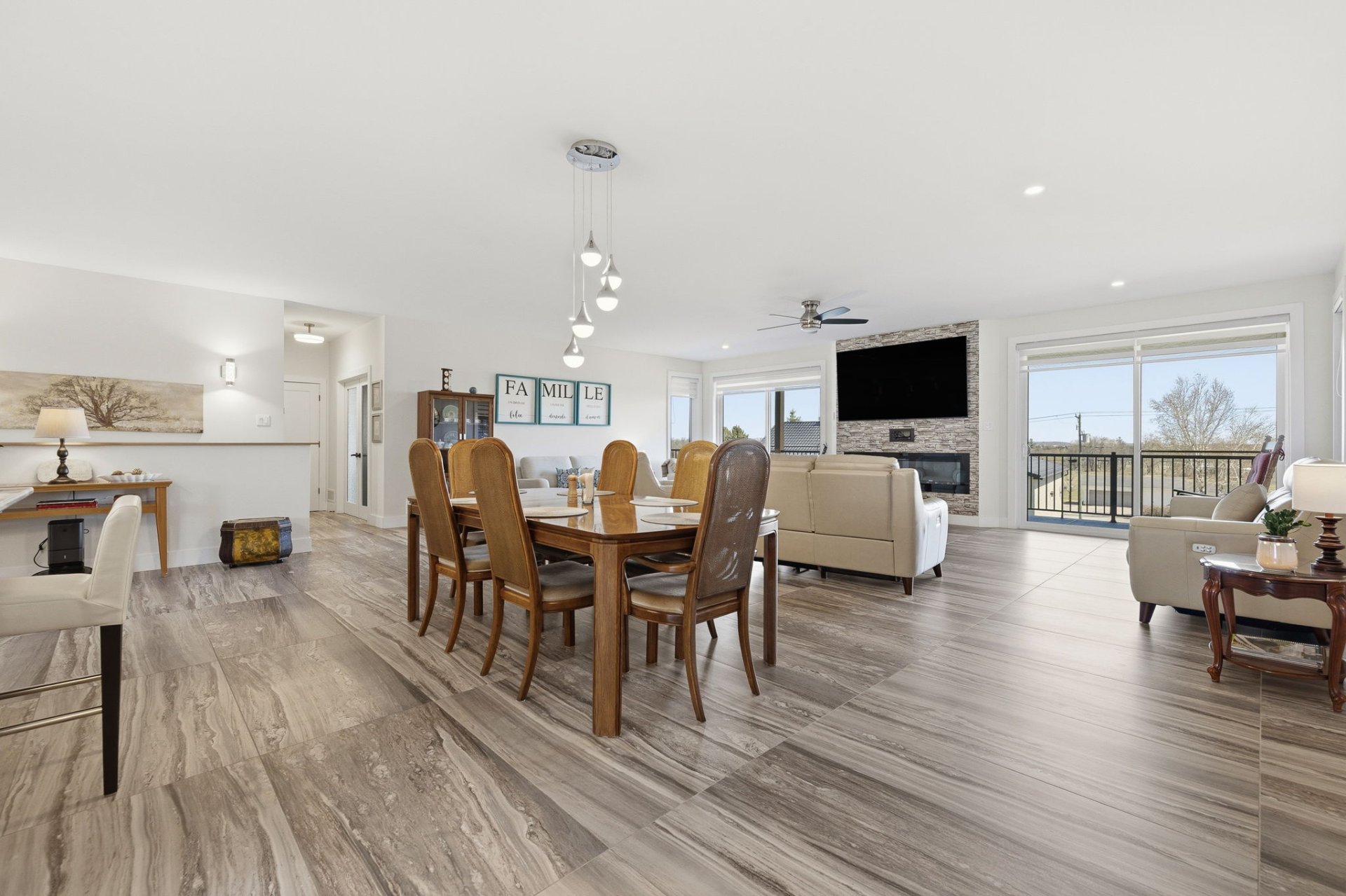 Dining room